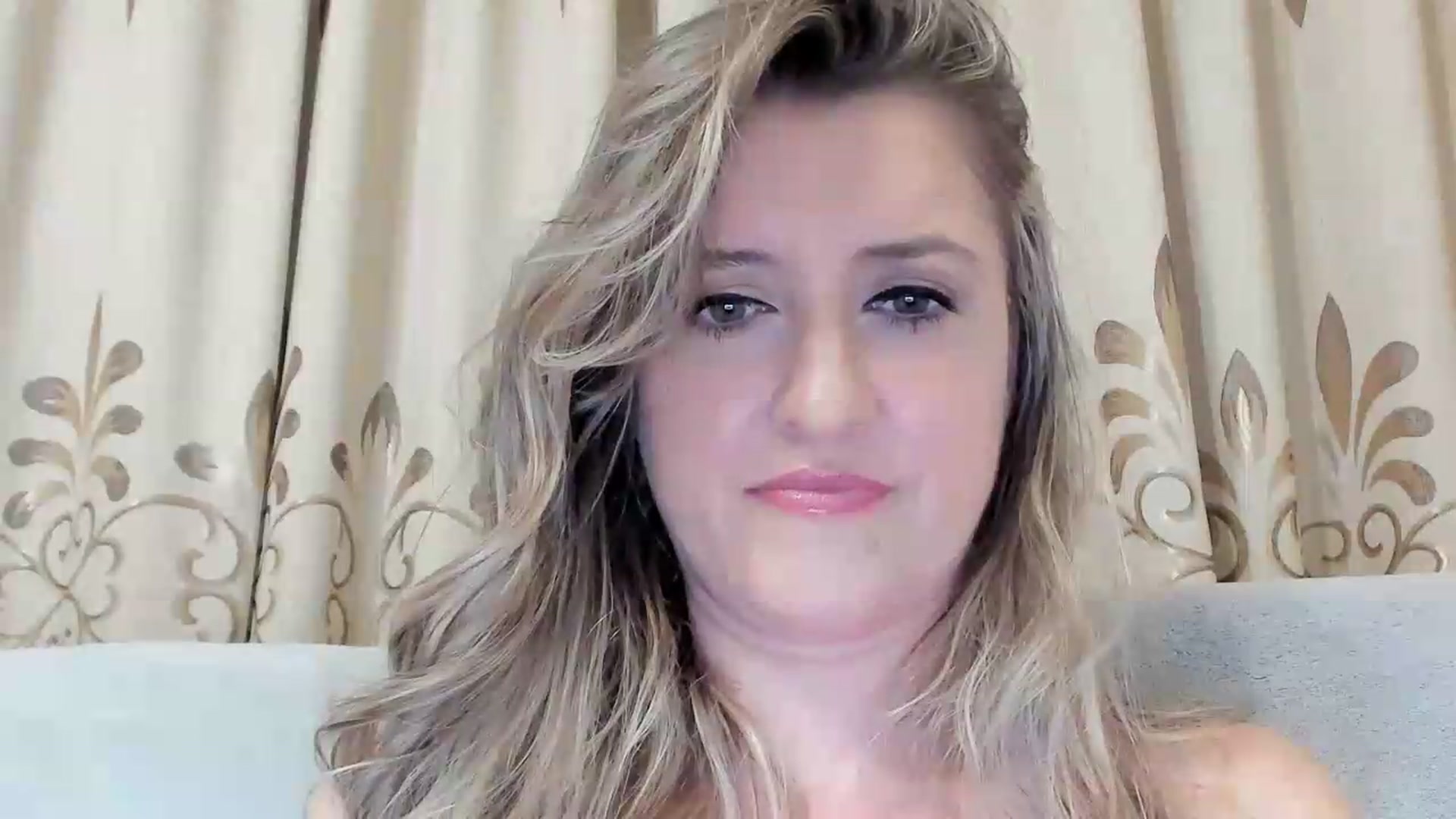Gallery image thumbnail from BestDream's myfreecams stream on, 08/13/2026, 23:24 image 8 of 20