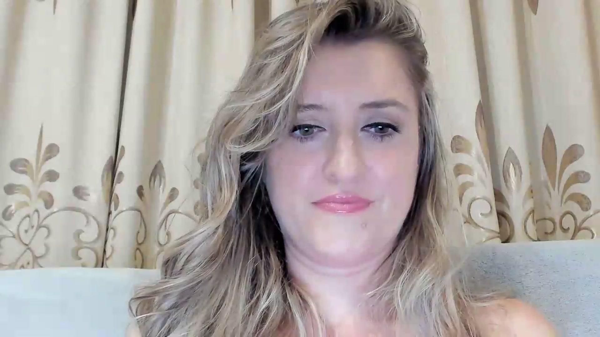 Gallery image thumbnail from BestDream's myfreecams stream on, 08/13/2026, 23:24 image 7 of 20