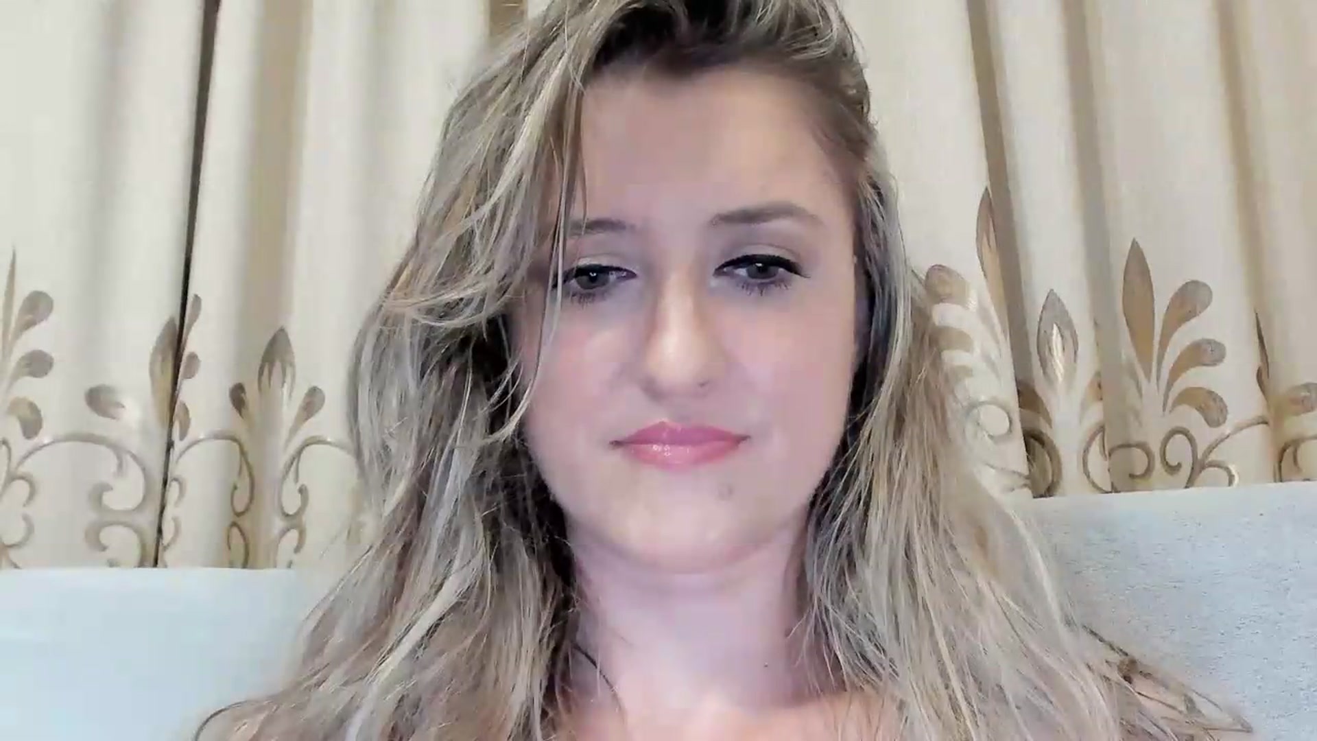 Gallery image thumbnail from BestDream's myfreecams stream on, 08/13/2026, 23:51 image 14 of 20