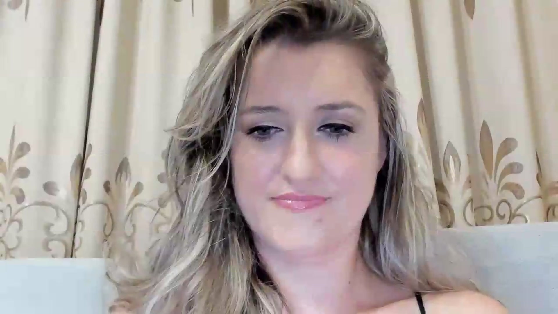 Gallery image thumbnail from BestDream's myfreecams stream on, 08/13/2026, 23:51 image 6 of 20