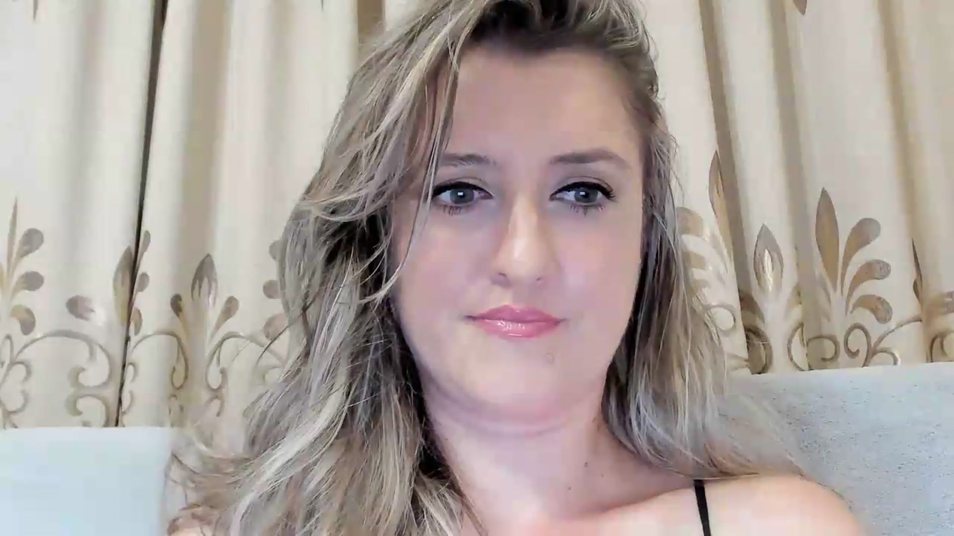 Gallery image thumbnail from BestDream's myfreecams stream on, 08/13/2026, 23:51 image 7 of 20