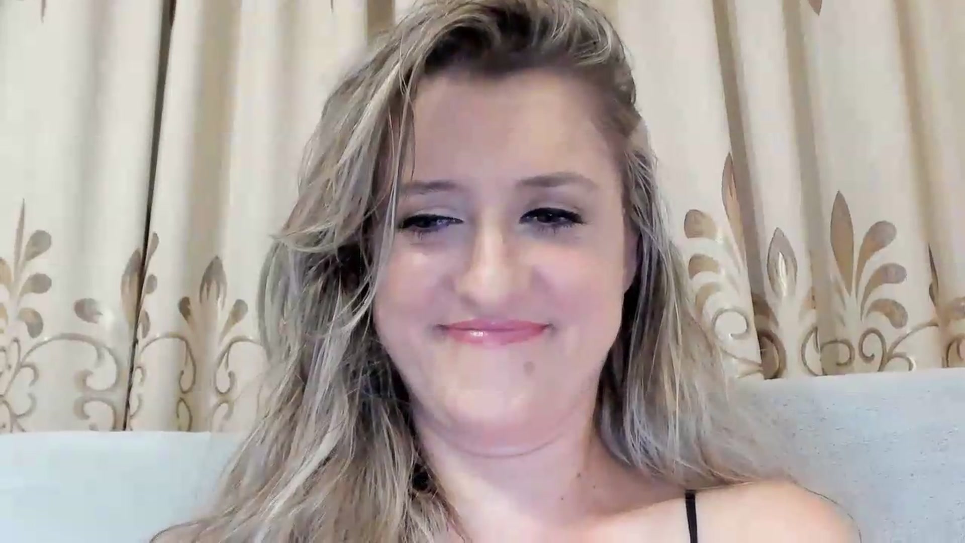 Gallery image thumbnail from BestDream's myfreecams stream on, 08/13/2026, 23:51 image 11 of 20