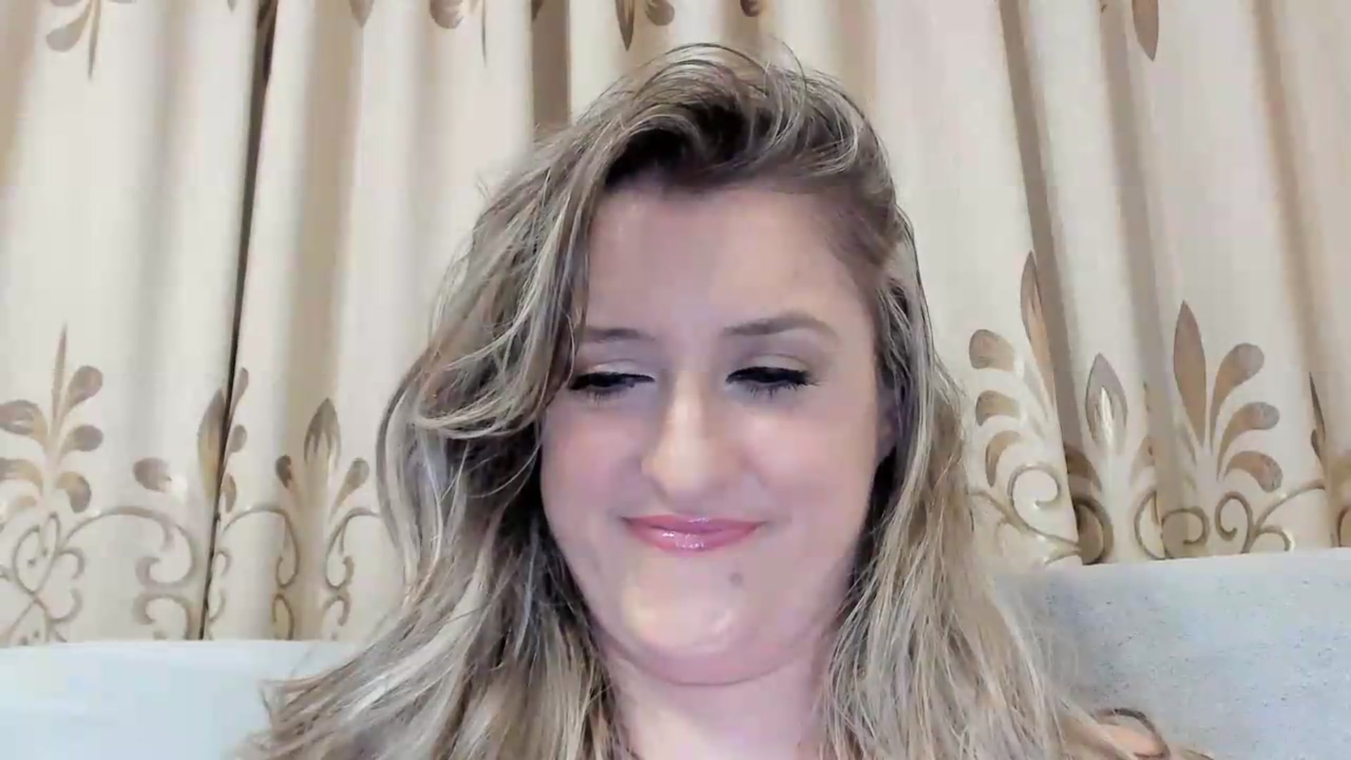 Gallery image thumbnail from BestDream's myfreecams stream on, 08/13/2026, 23:51 image 18 of 20