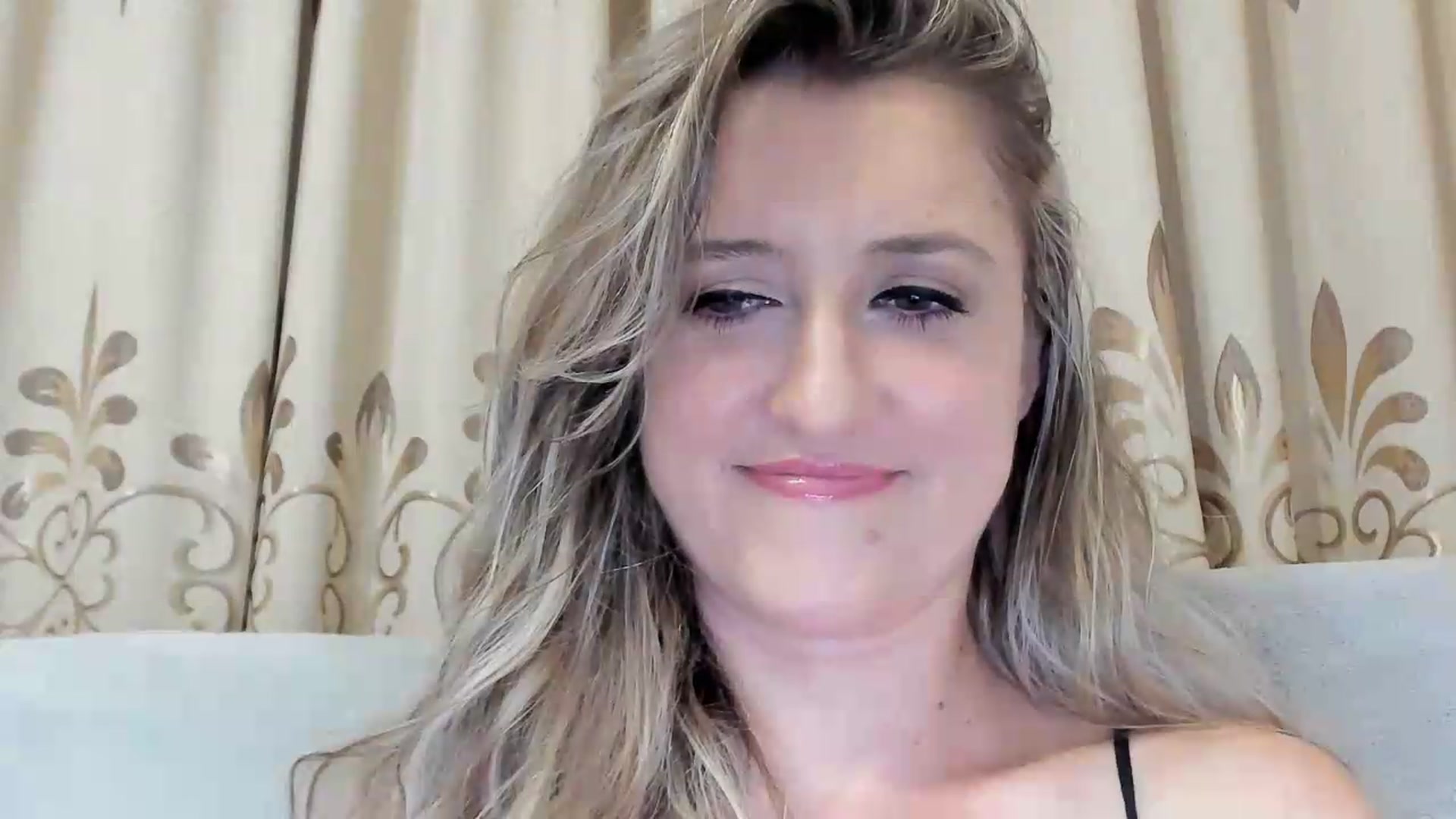 Gallery image thumbnail from BestDream's myfreecams stream on, 08/13/2026, 23:51 image 3 of 20