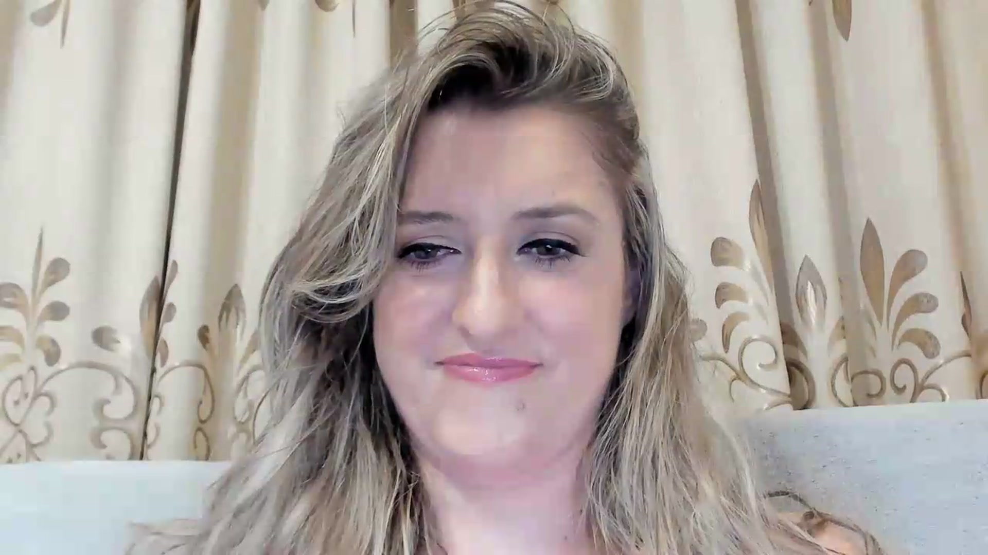 Gallery image thumbnail from BestDream's myfreecams stream on, 08/13/2026, 23:51 image 15 of 20