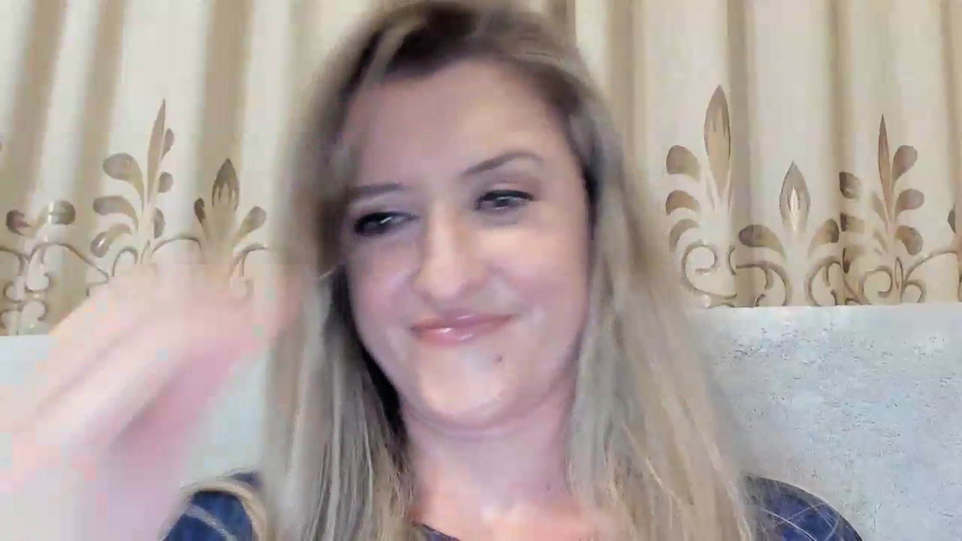 Gallery image thumbnail from BestDream's myfreecams stream on, 08/16/2026, 01:32 image 18 of 20