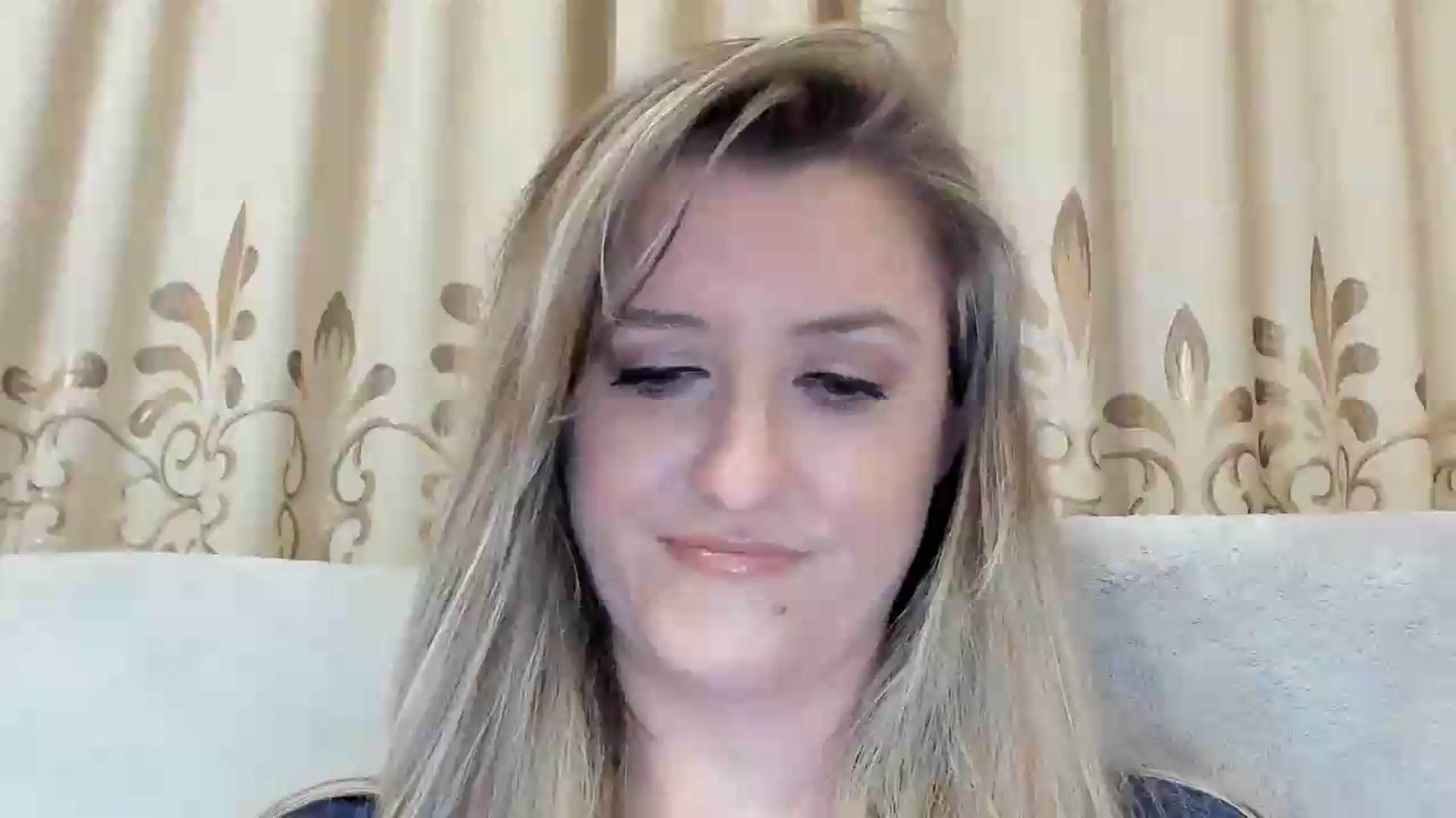 Gallery image thumbnail from BestDream's myfreecams stream on, 08/16/2026, 01:32 image 16 of 20