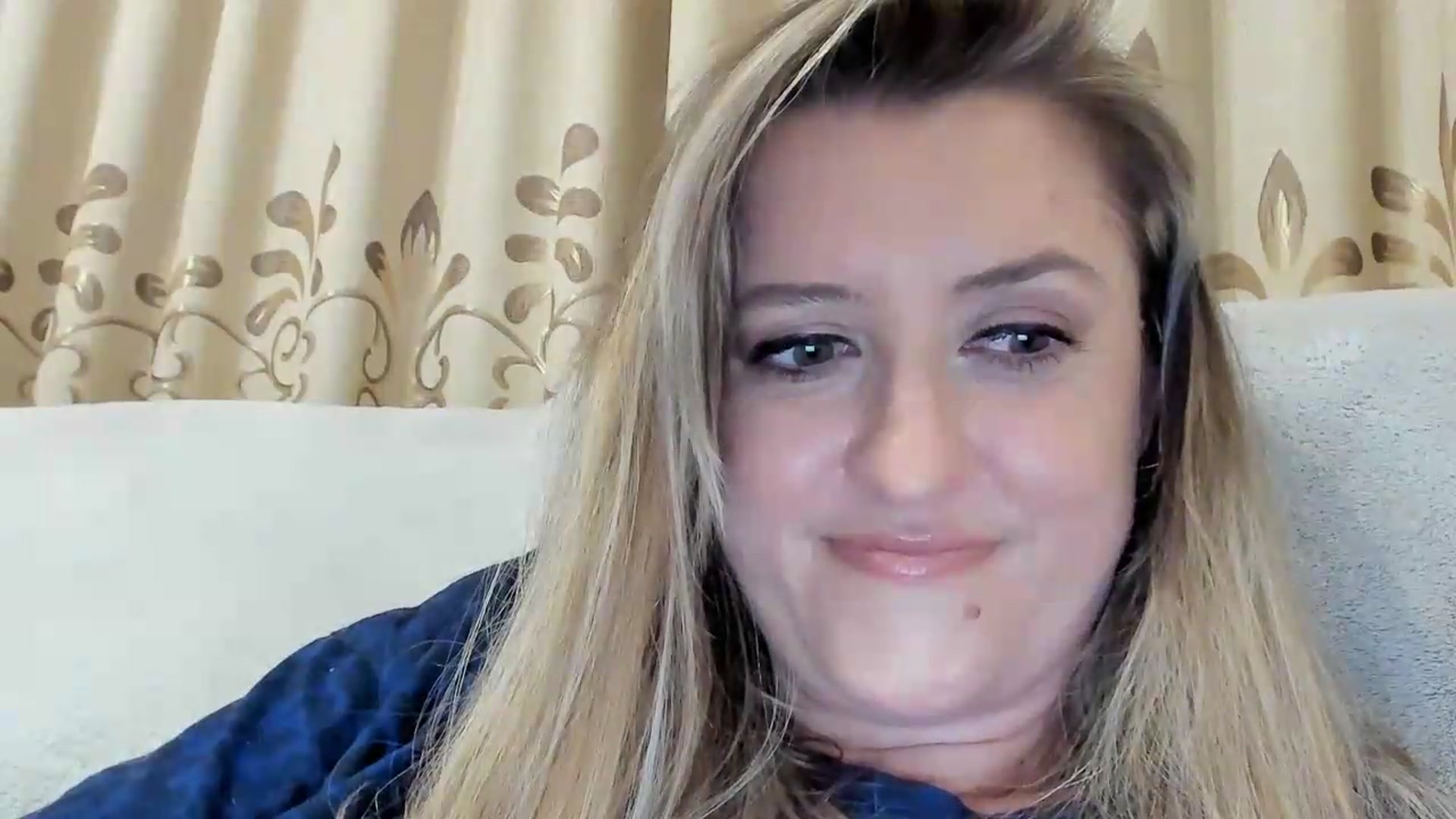Gallery image thumbnail from BestDream's myfreecams stream on, 08/16/2026, 02:47 image 8 of 20