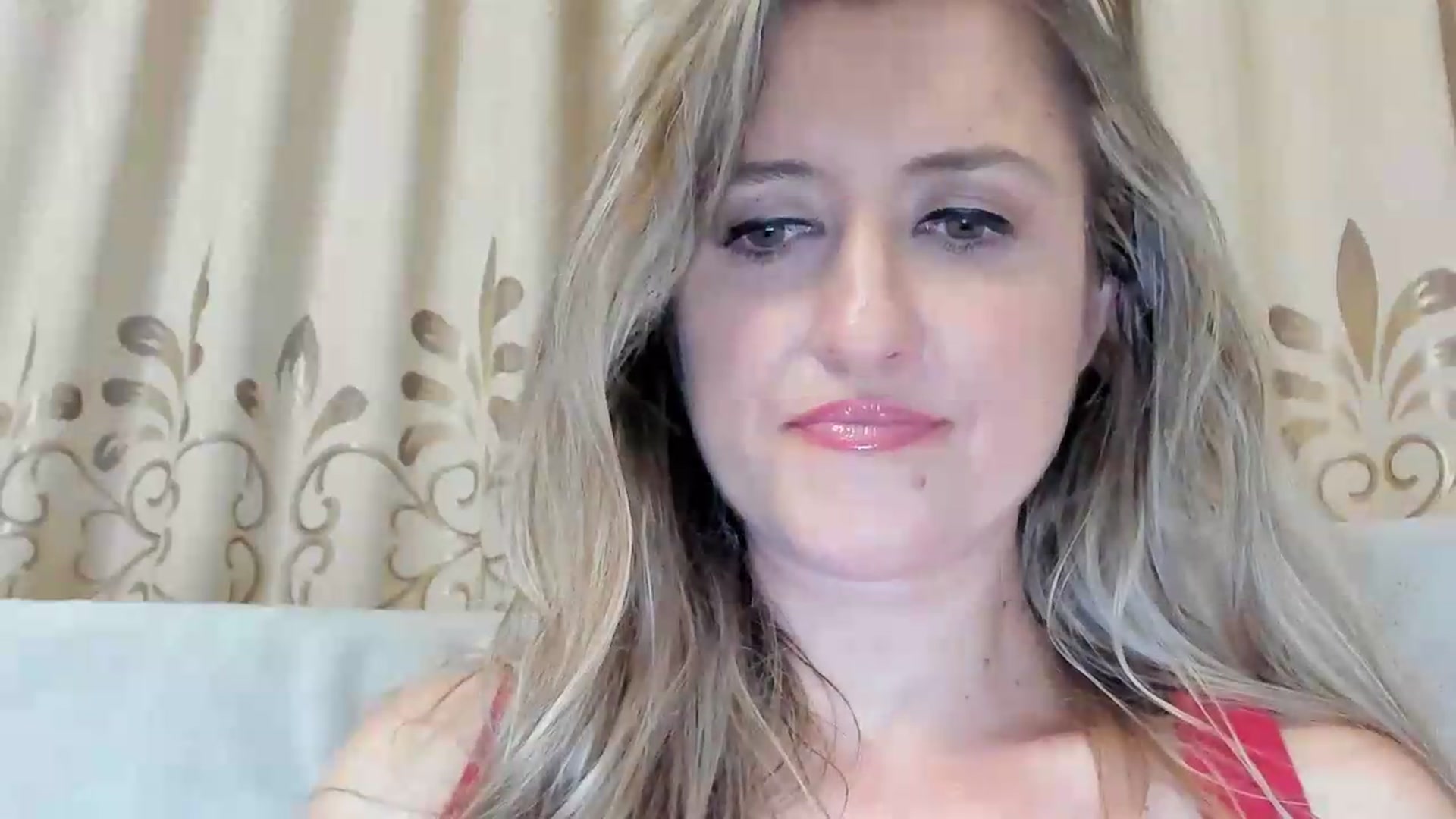 Gallery image thumbnail from BestDream's myfreecams stream on, 08/16/2026, 20:17 image 3 of 20
