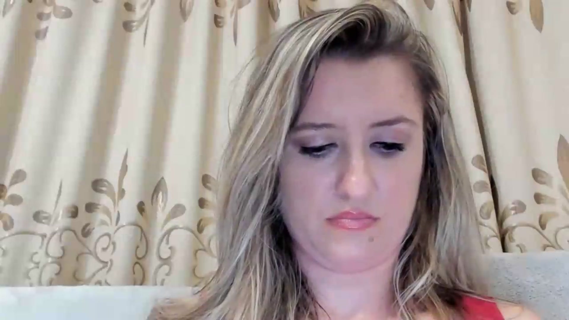 Gallery image thumbnail from BestDream's myfreecams stream on, 08/16/2026, 21:16 image 5 of 20