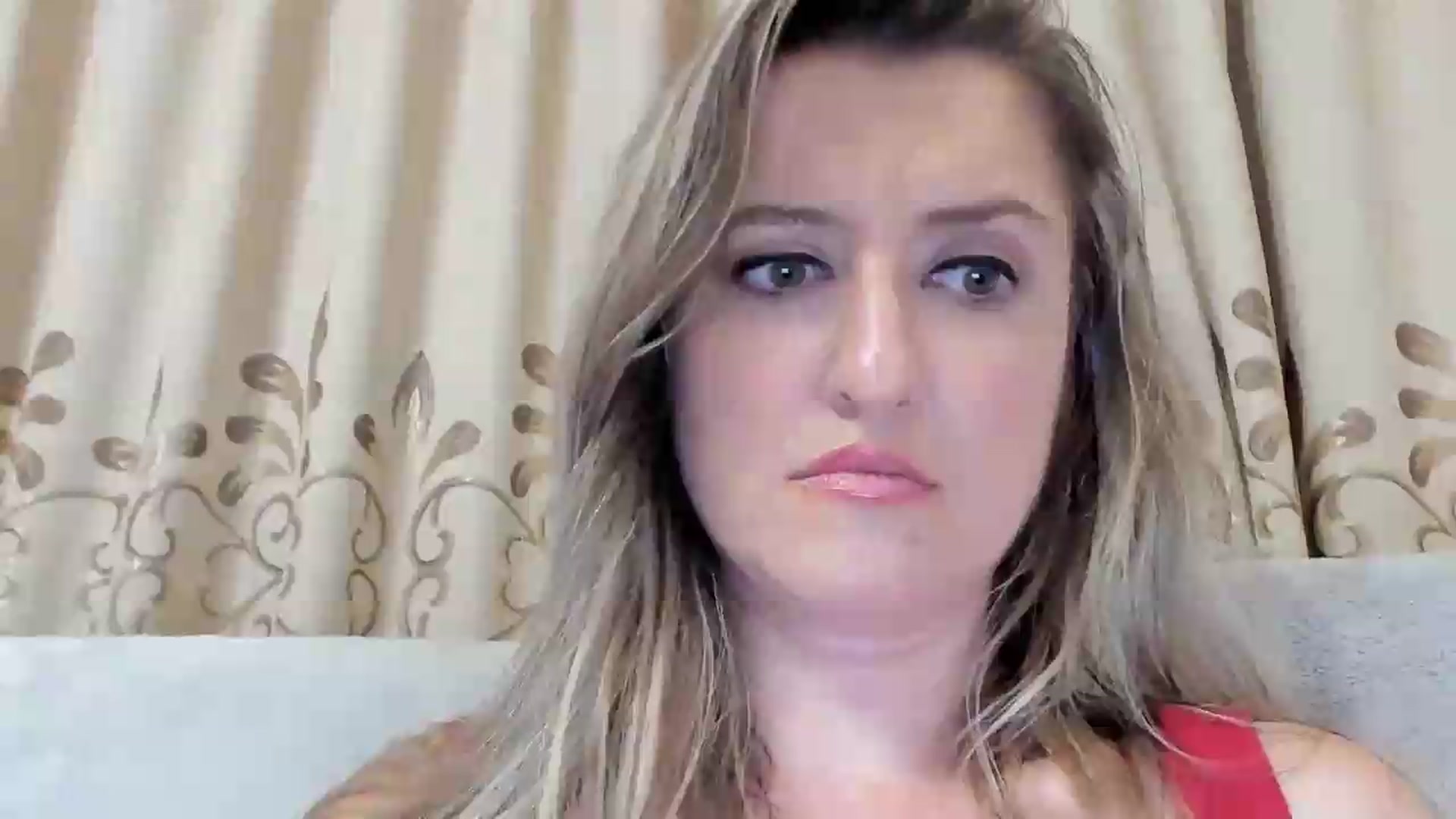 Gallery image thumbnail from BestDream's myfreecams stream on, 08/16/2026, 21:16 image 19 of 20