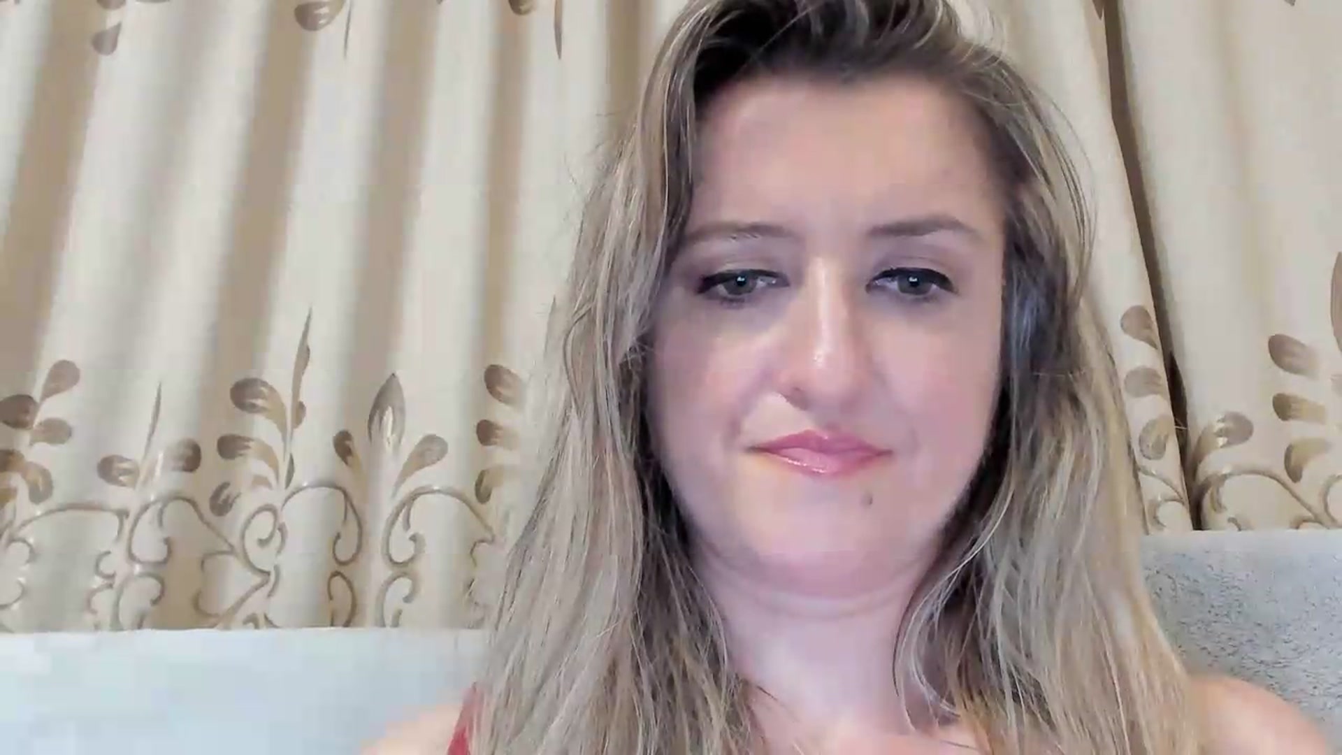 Gallery image thumbnail from BestDream's myfreecams stream on, 08/16/2026, 23:39 image 14 of 20