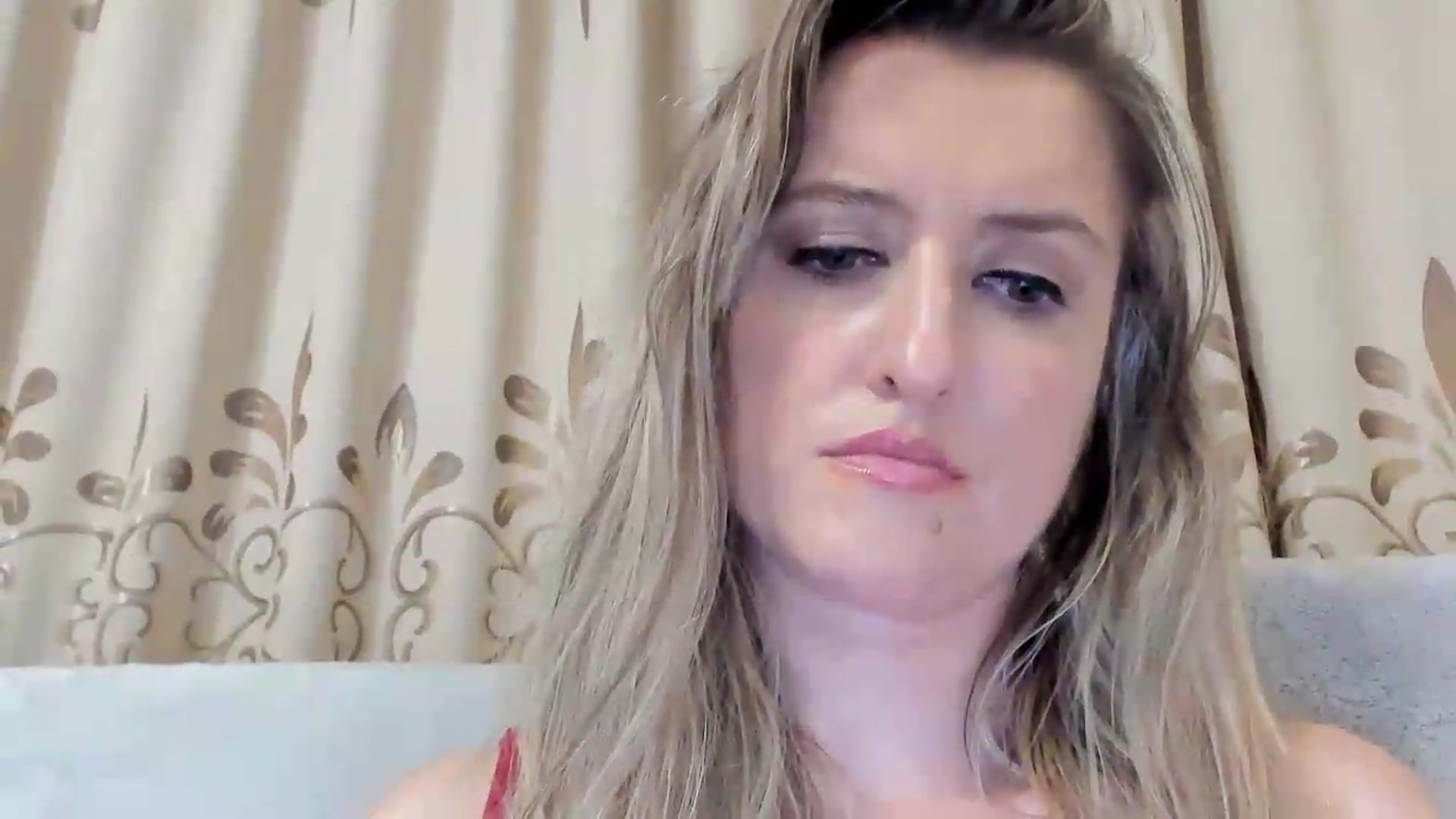 Gallery image thumbnail from BestDream's myfreecams stream on, 08/16/2026, 23:39 image 10 of 20