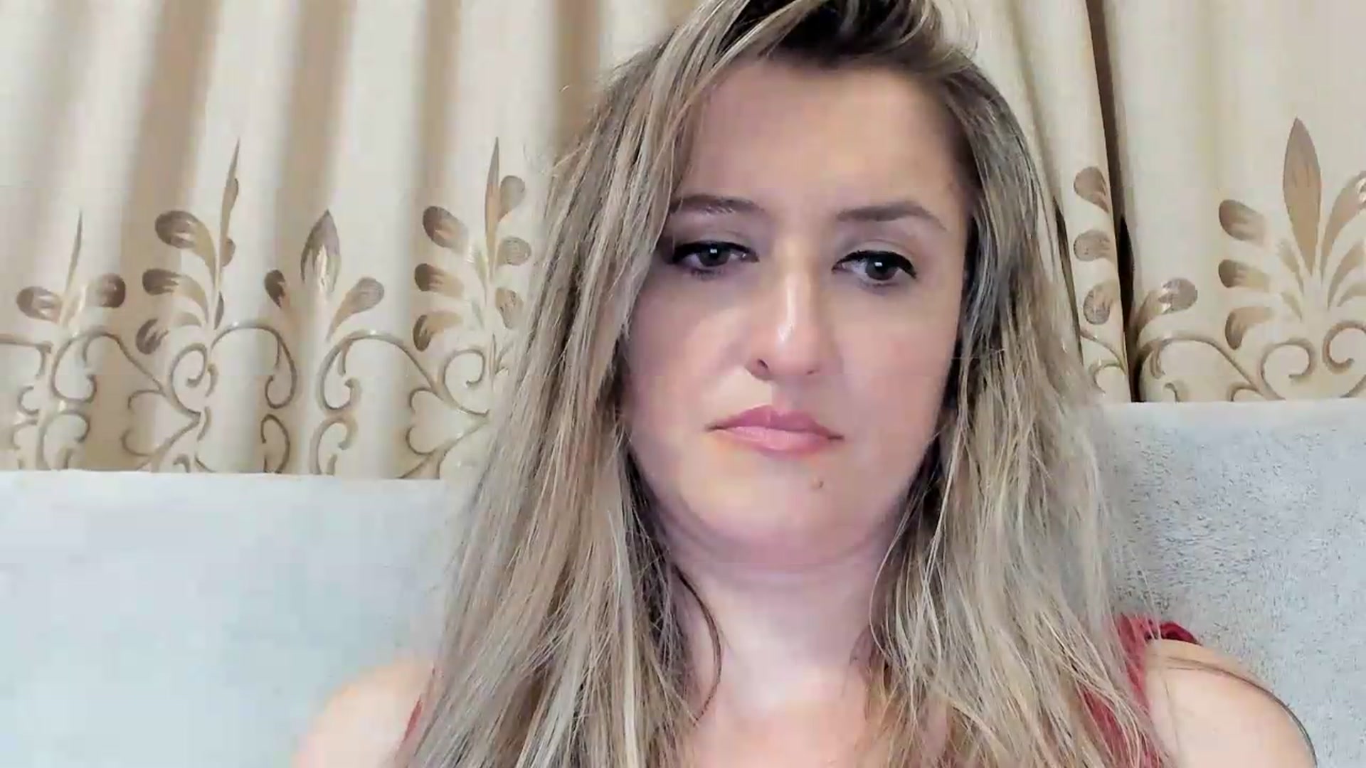 Gallery image thumbnail from BestDream's myfreecams stream on, 08/17/2026, 24:27 image 16 of 20