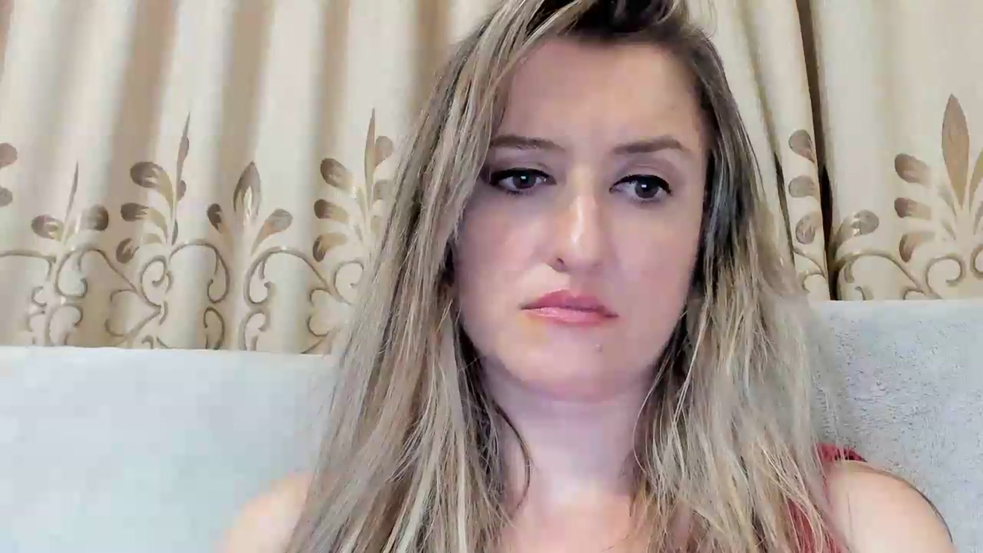 Gallery image thumbnail from BestDream's myfreecams stream on, 08/17/2026, 24:27 image 12 of 20