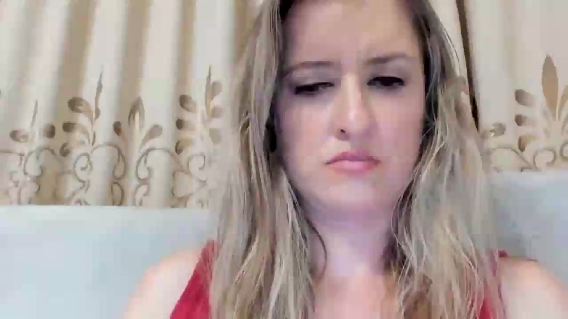 Gallery image thumbnail from BestDream's myfreecams stream on, 08/17/2026, 24:27 image 1 of 20