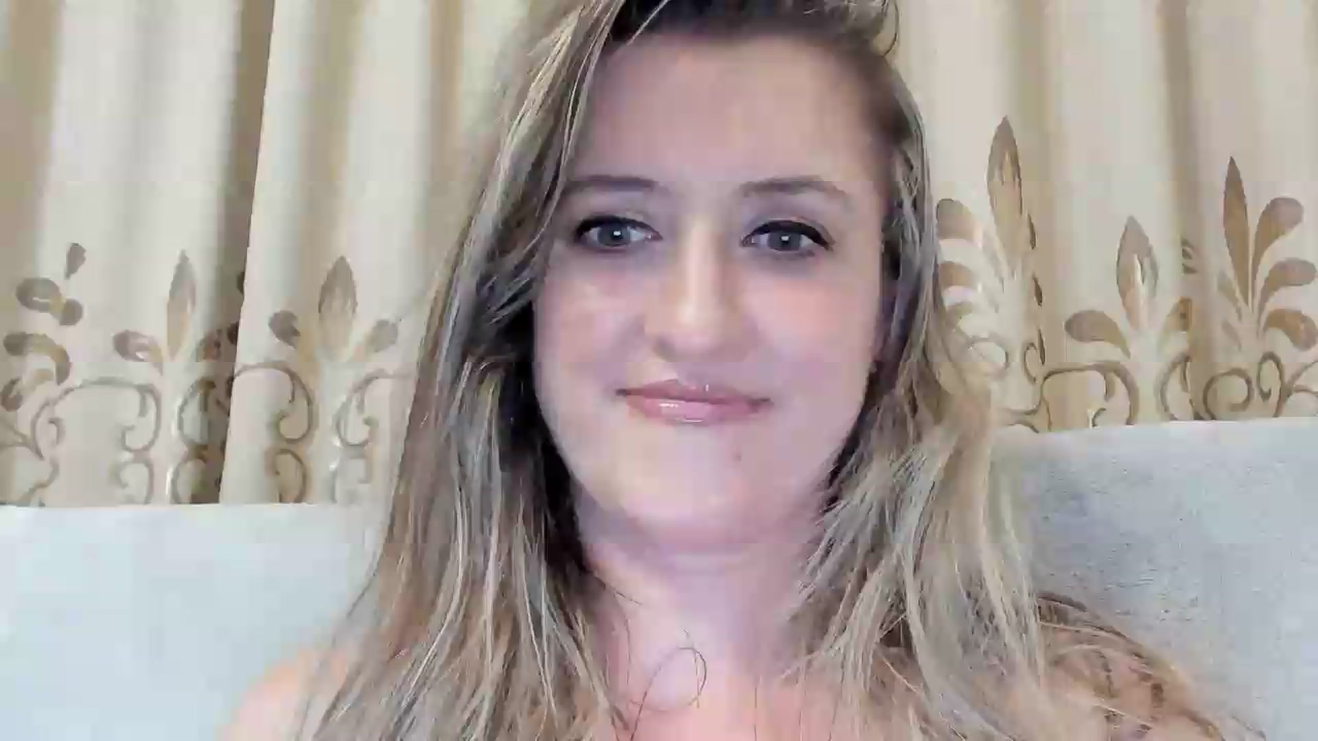 Gallery image thumbnail from BestDream's myfreecams stream on, 08/18/2026, 24:00 image 12 of 20