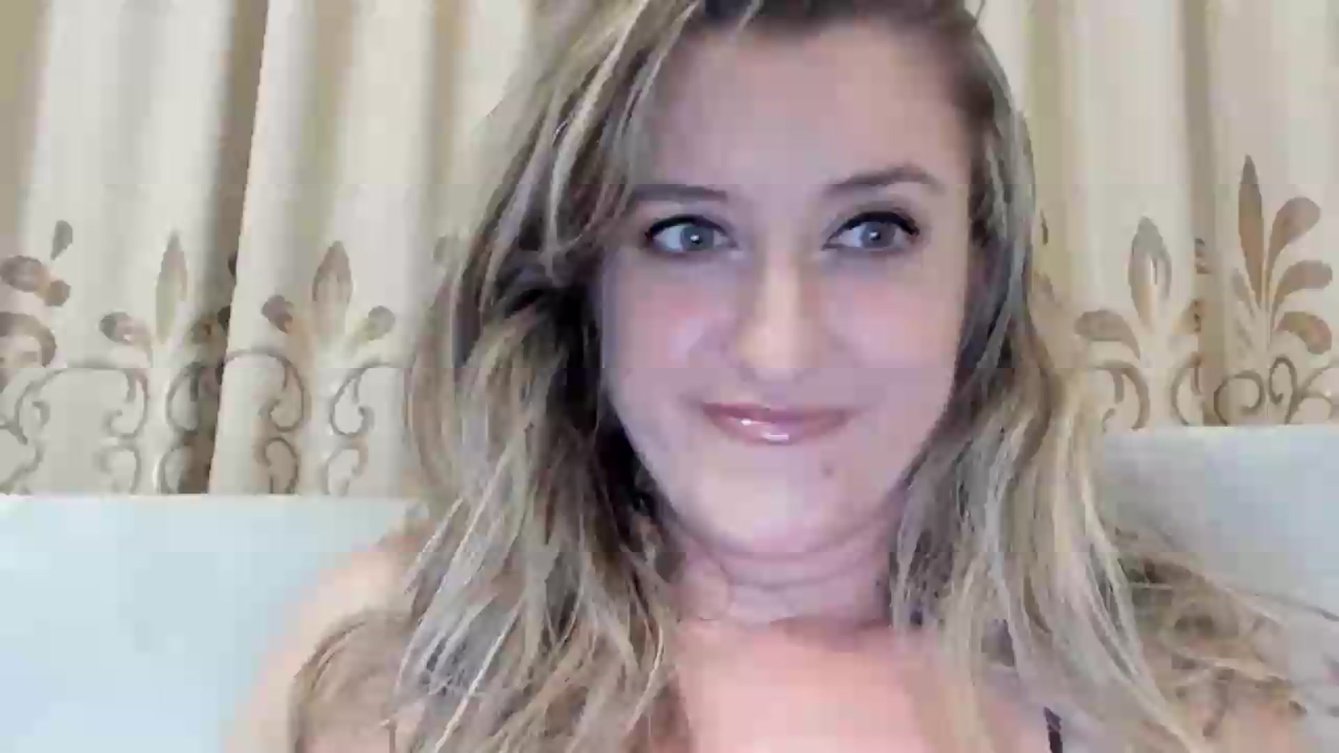 Gallery image thumbnail from BestDream's myfreecams stream on, 08/18/2026, 24:00 image 1 of 20