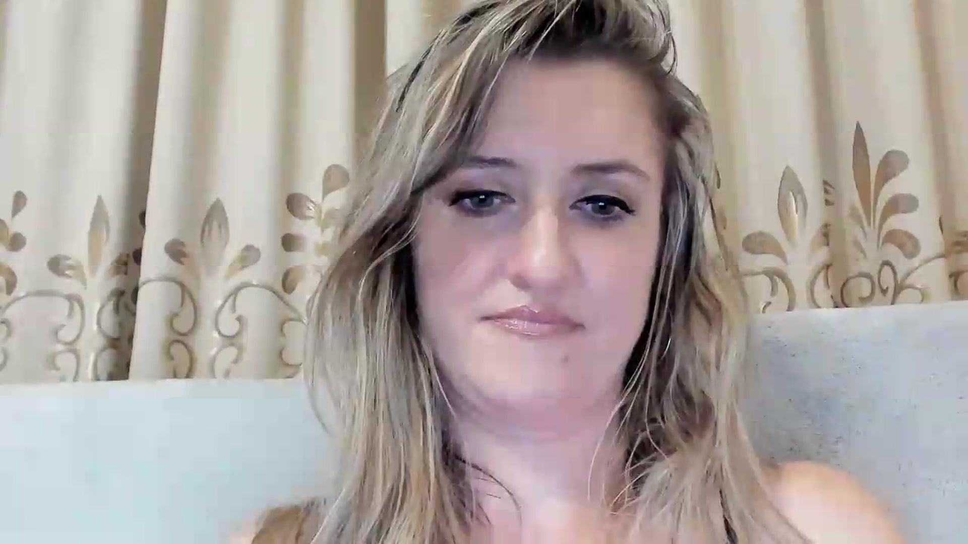 Gallery image thumbnail from BestDream's myfreecams stream on, 08/18/2026, 01:00 image 20 of 20