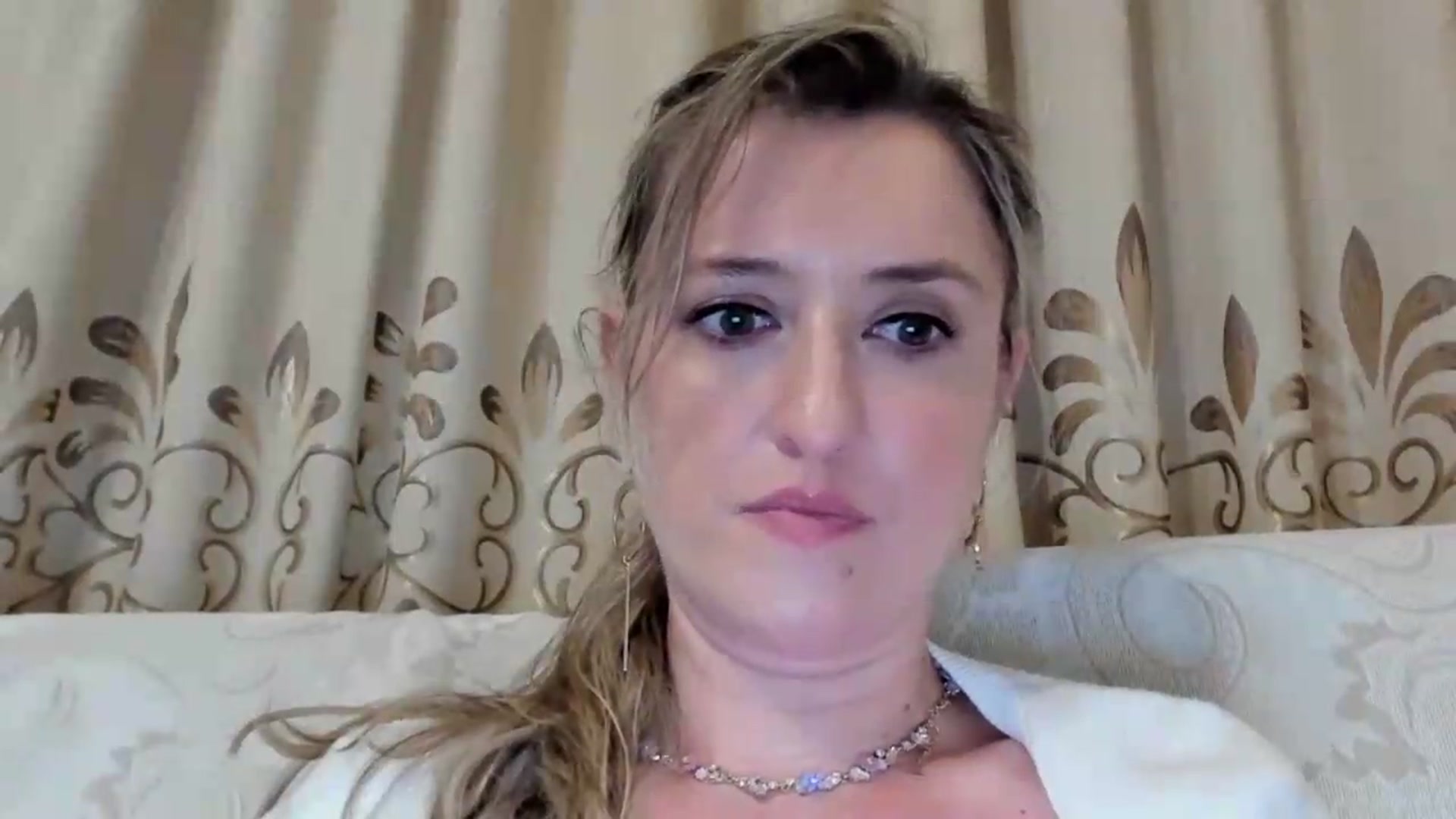 Gallery image thumbnail from BestDream's myfreecams stream on, 08/25/2026, 23:49 image 7 of 20
