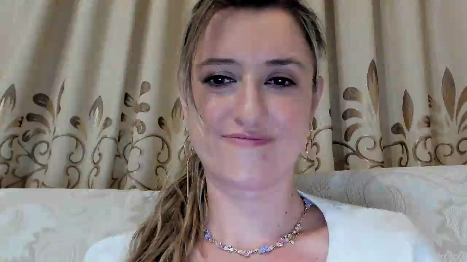 Gallery image thumbnail from BestDream's myfreecams stream on, 08/26/2026, 24:14 image 2 of 20