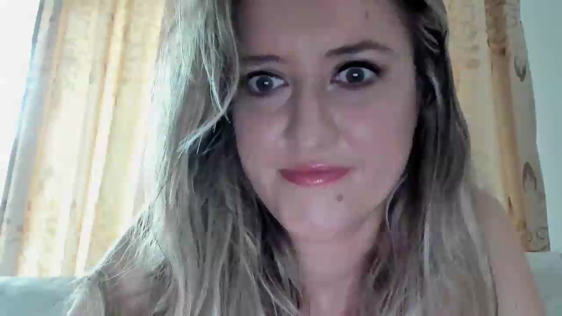 Gallery image thumbnail from BestDream's myfreecams stream on, 08/27/2026, 10:44 image 9 of 20