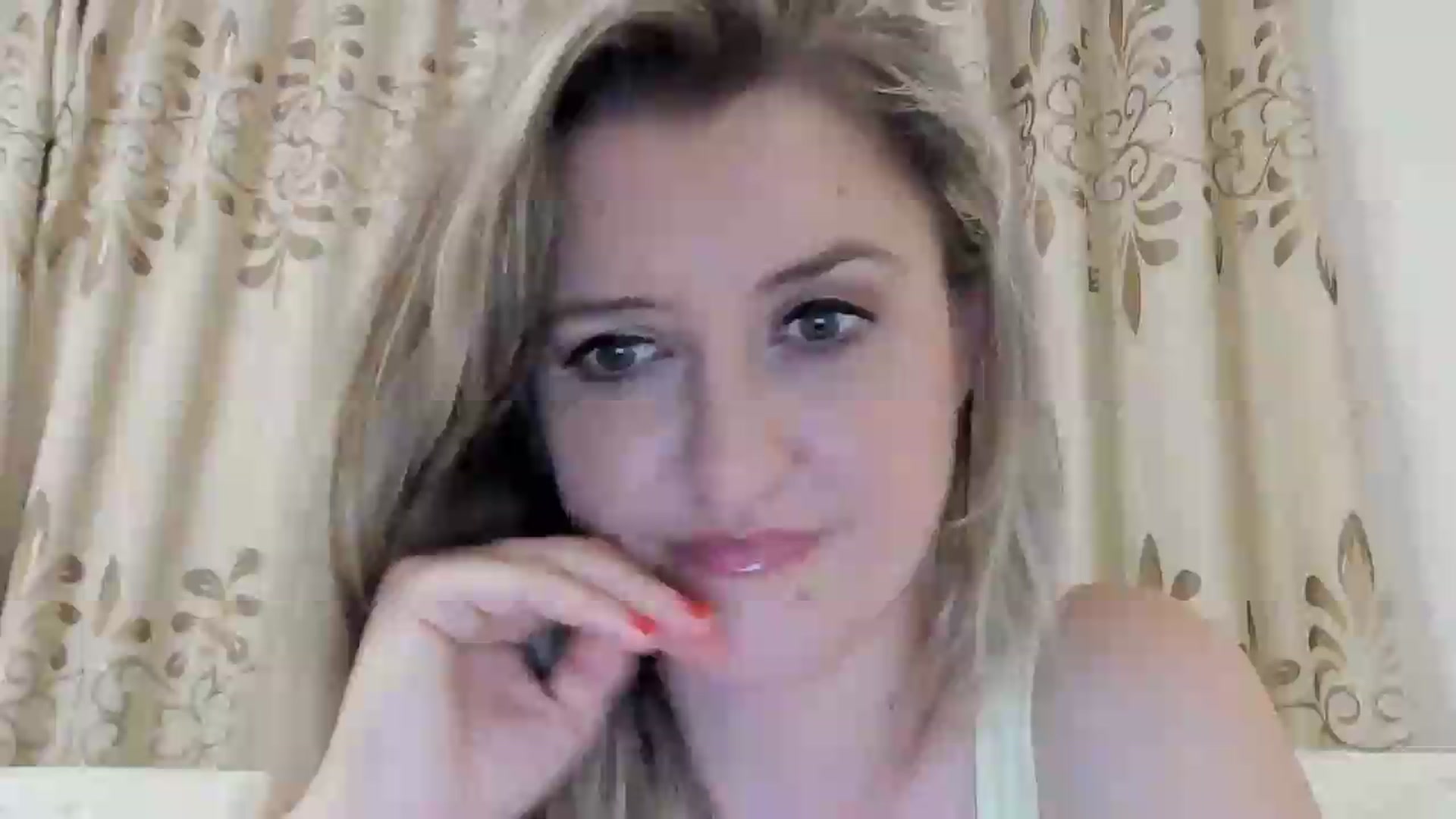 Gallery image thumbnail from BestDream's myfreecams stream on, 08/27/2026, 22:25 image 4 of 20