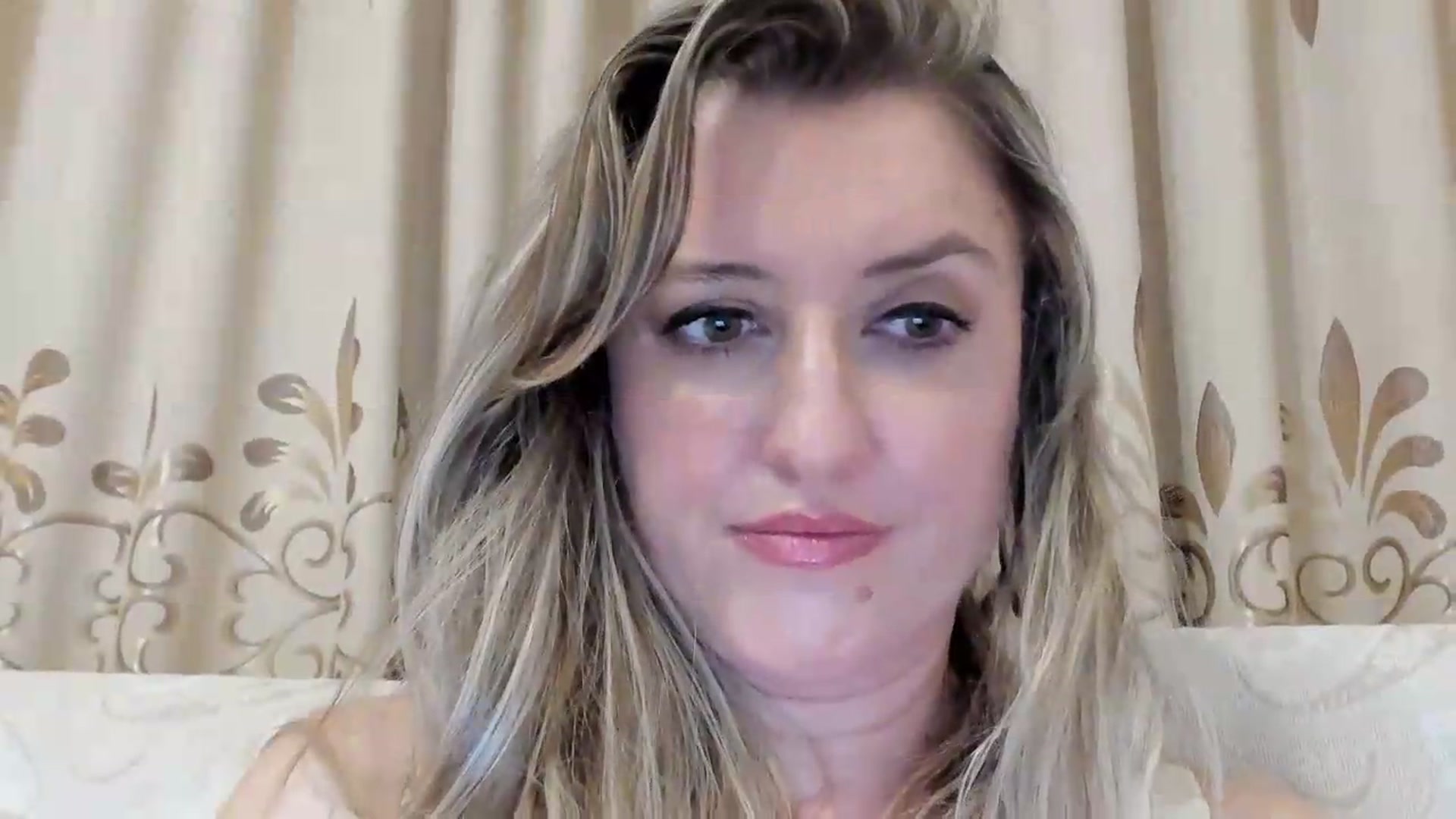 Gallery image thumbnail from BestDream's myfreecams stream on, 08/27/2026, 23:37 image 20 of 20
