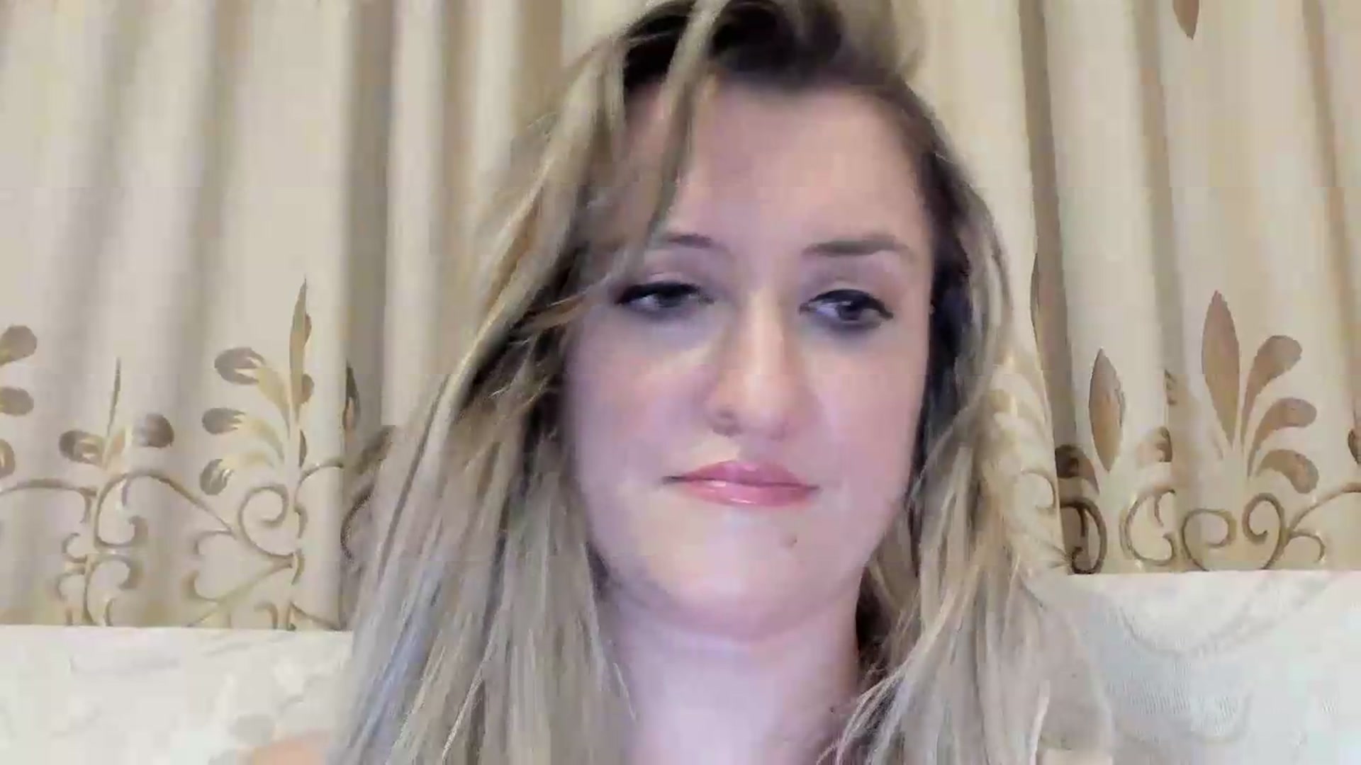 Gallery image thumbnail from BestDream's myfreecams stream on, 08/28/2026, 24:02 image 19 of 20