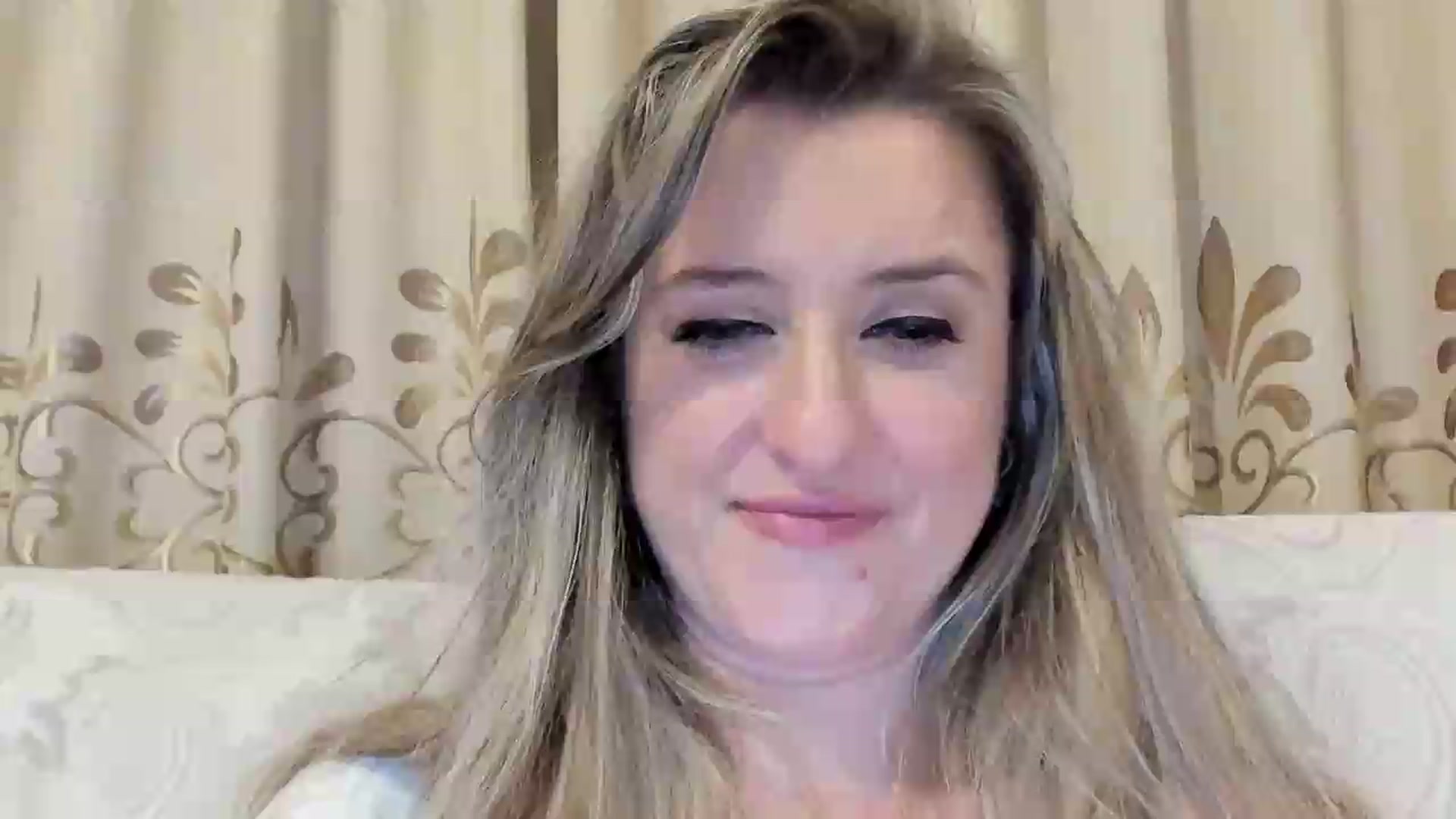 Gallery image thumbnail from BestDream's myfreecams stream on, 08/30/2026, 24:35 image 1 of 20
