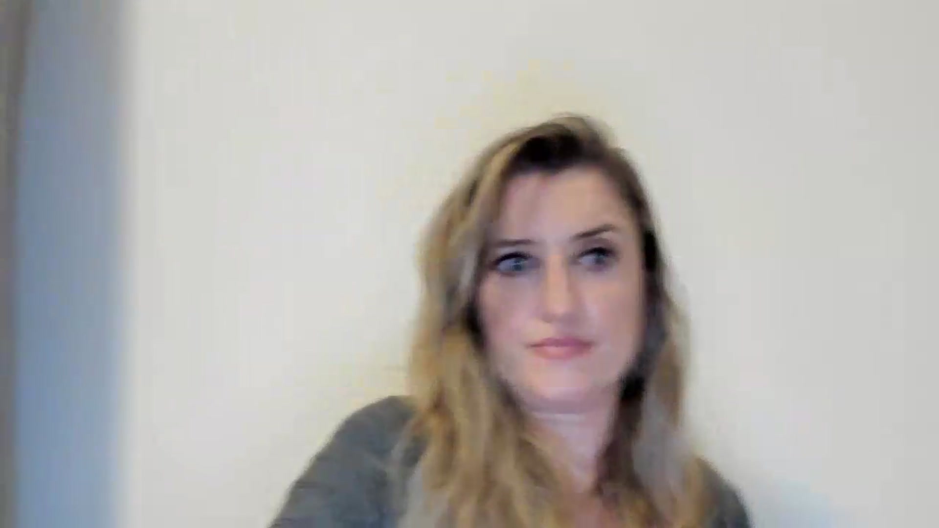 Gallery image thumbnail from BestDream's myfreecams stream on, 08/31/2026, 02:29 image 12 of 20