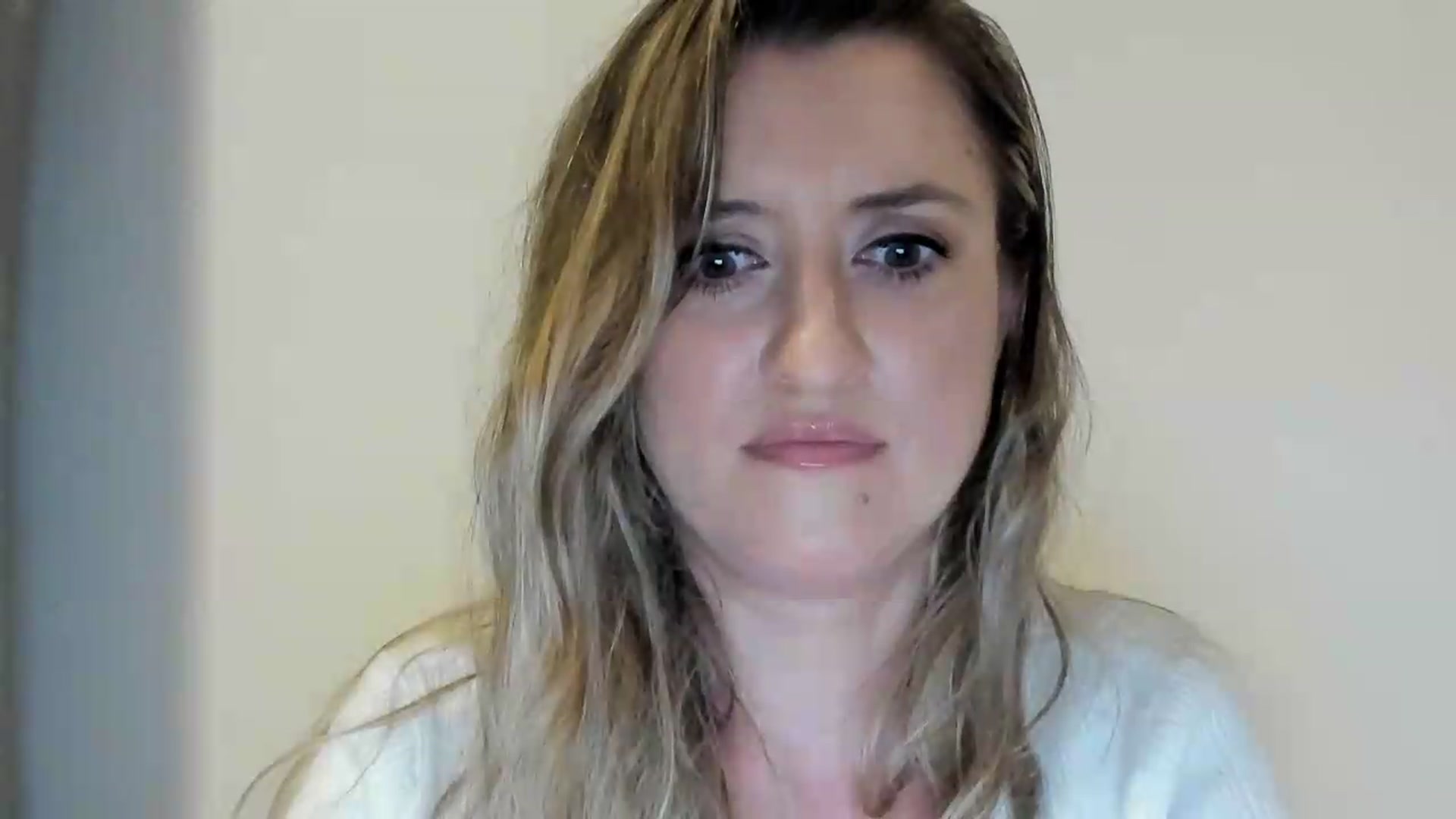 Gallery image thumbnail from BestDream's myfreecams stream on, 09/01/2026, 01:20 image 14 of 20