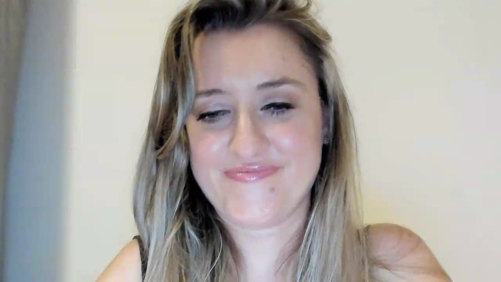 Gallery image thumbnail from BestDream's myfreecams stream on, 09/01/2026, 23:44 image 5 of 20
