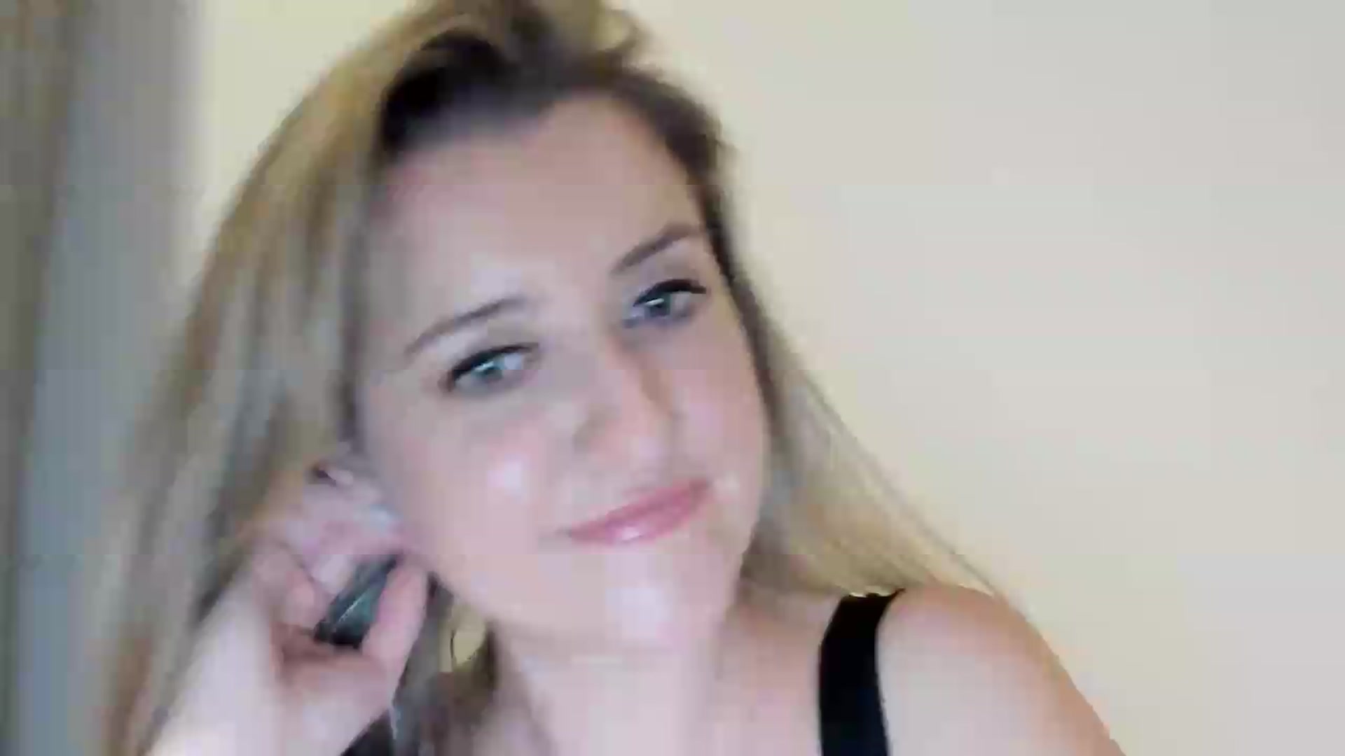 Gallery image thumbnail from BestDream's myfreecams stream on, 09/01/2026, 23:44 image 11 of 20
