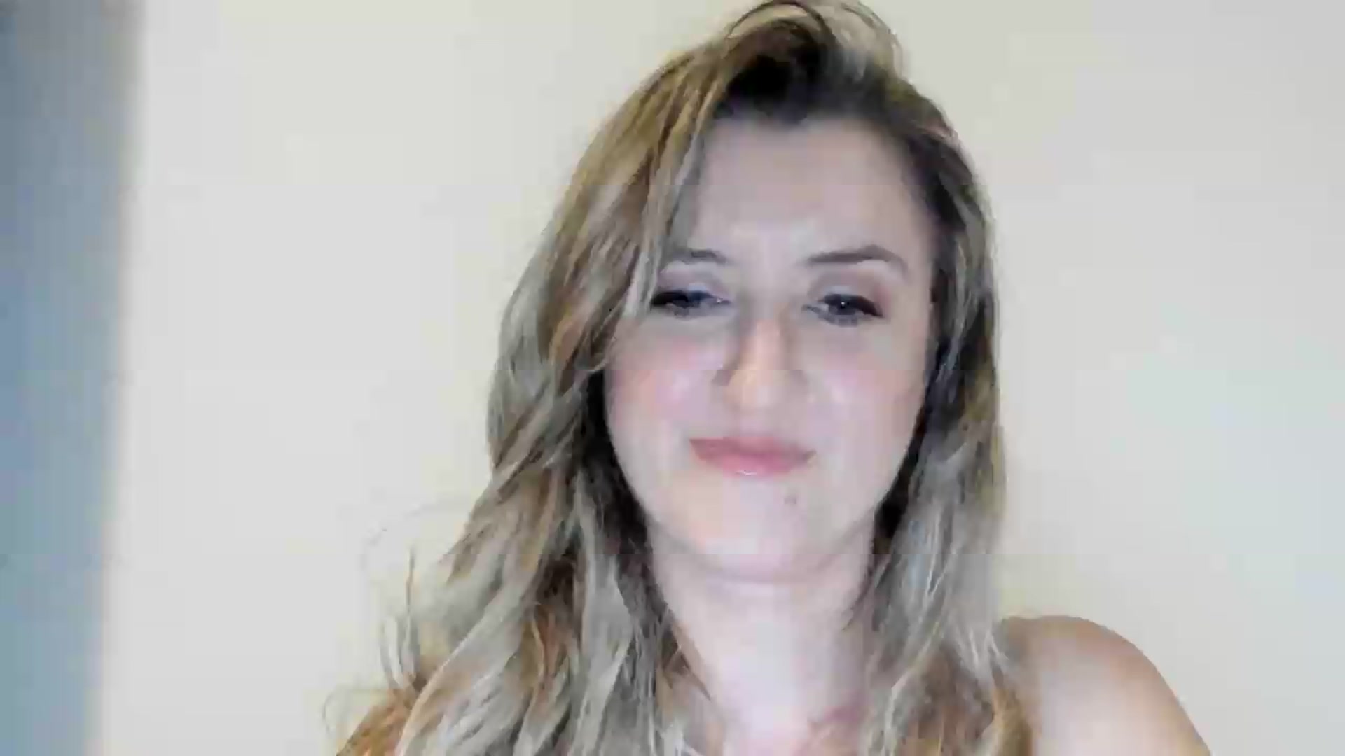 Gallery image thumbnail from BestDream's myfreecams stream on, 09/02/2026, 21:45 image 9 of 20