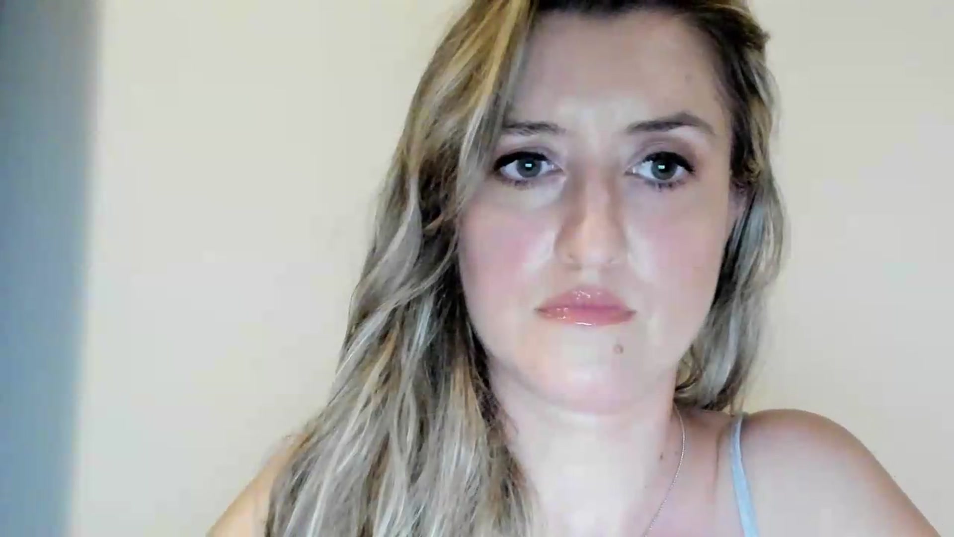 Gallery image thumbnail from BestDream's myfreecams stream on, 09/02/2026, 22:52 image 17 of 20