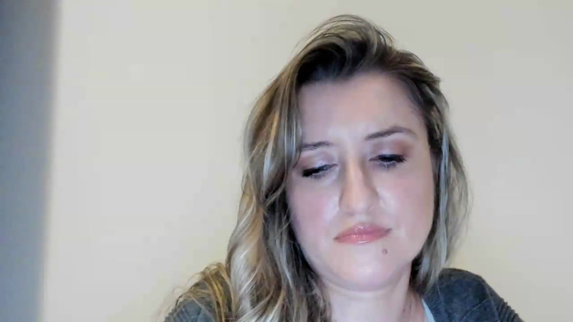 Gallery image thumbnail from BestDream's myfreecams stream on, 09/02/2026, 23:52 image 13 of 20