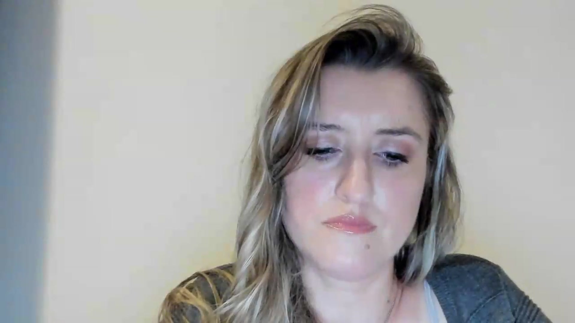 Gallery image thumbnail from BestDream's myfreecams stream on, 09/02/2026, 23:52 image 2 of 20