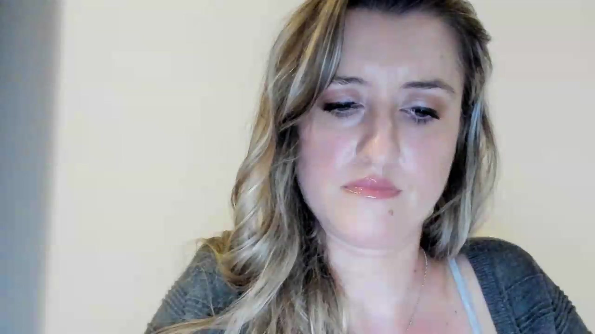 Gallery image thumbnail from BestDream's myfreecams stream on, 09/02/2026, 23:52 image 7 of 20