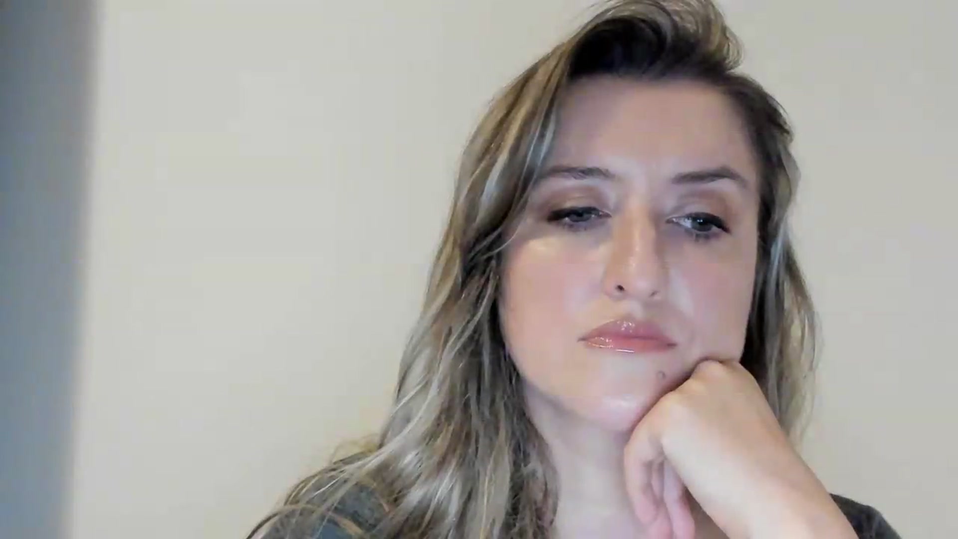 Gallery image thumbnail from BestDream's myfreecams stream on, 09/02/2026, 23:52 image 17 of 20