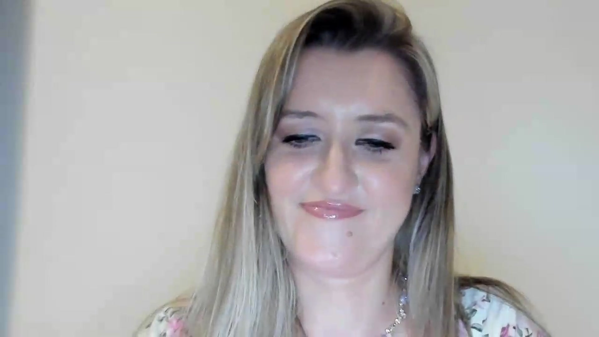 Gallery image thumbnail from BestDream's myfreecams stream on, 09/03/2026, 21:06 image 16 of 20