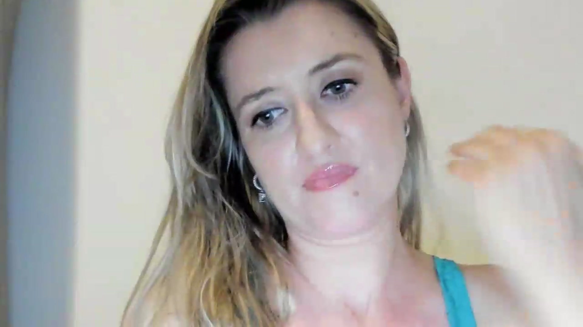 Gallery image thumbnail from BestDream's myfreecams stream on, 09/06/2026, 22:07 image 12 of 20