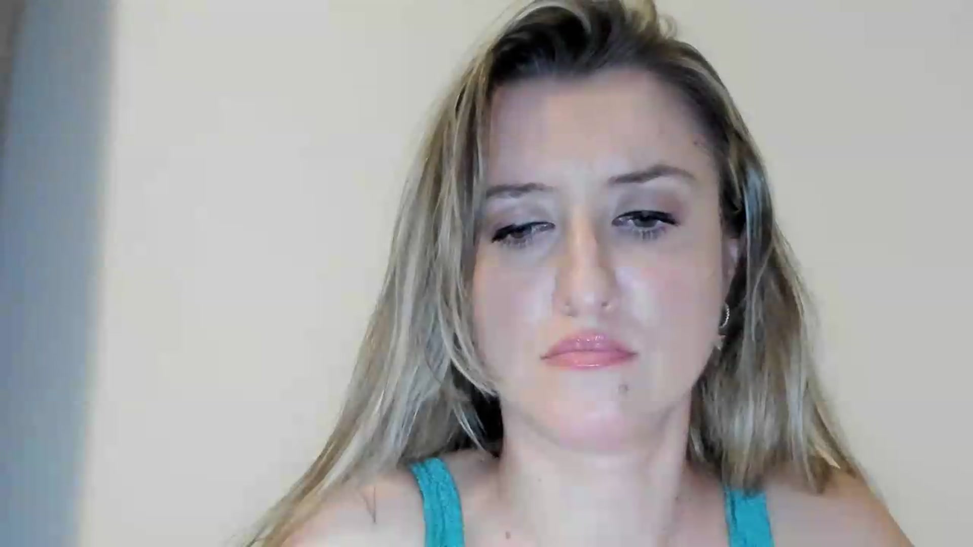 Gallery image thumbnail from BestDream's myfreecams stream on, 09/06/2026, 23:47 image 17 of 20