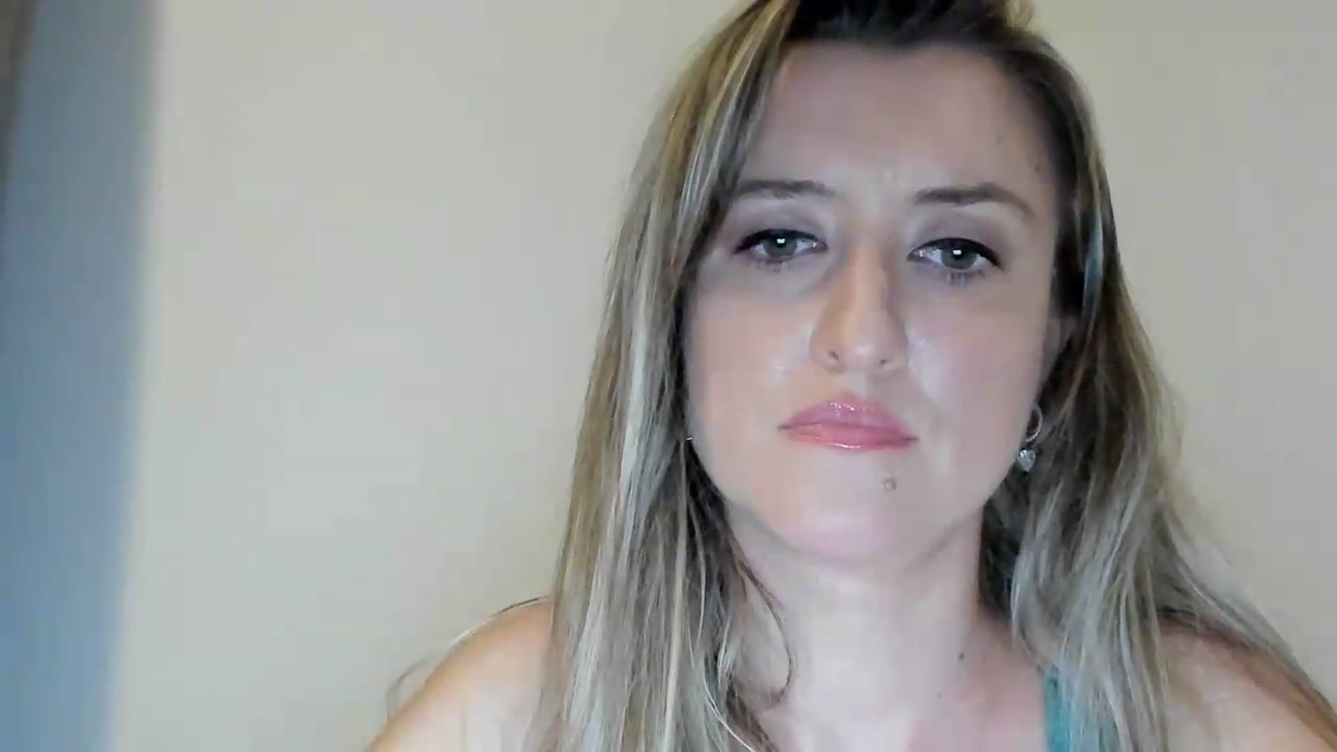 Gallery image thumbnail from BestDream's myfreecams stream on, 09/06/2026, 23:47 image 2 of 20