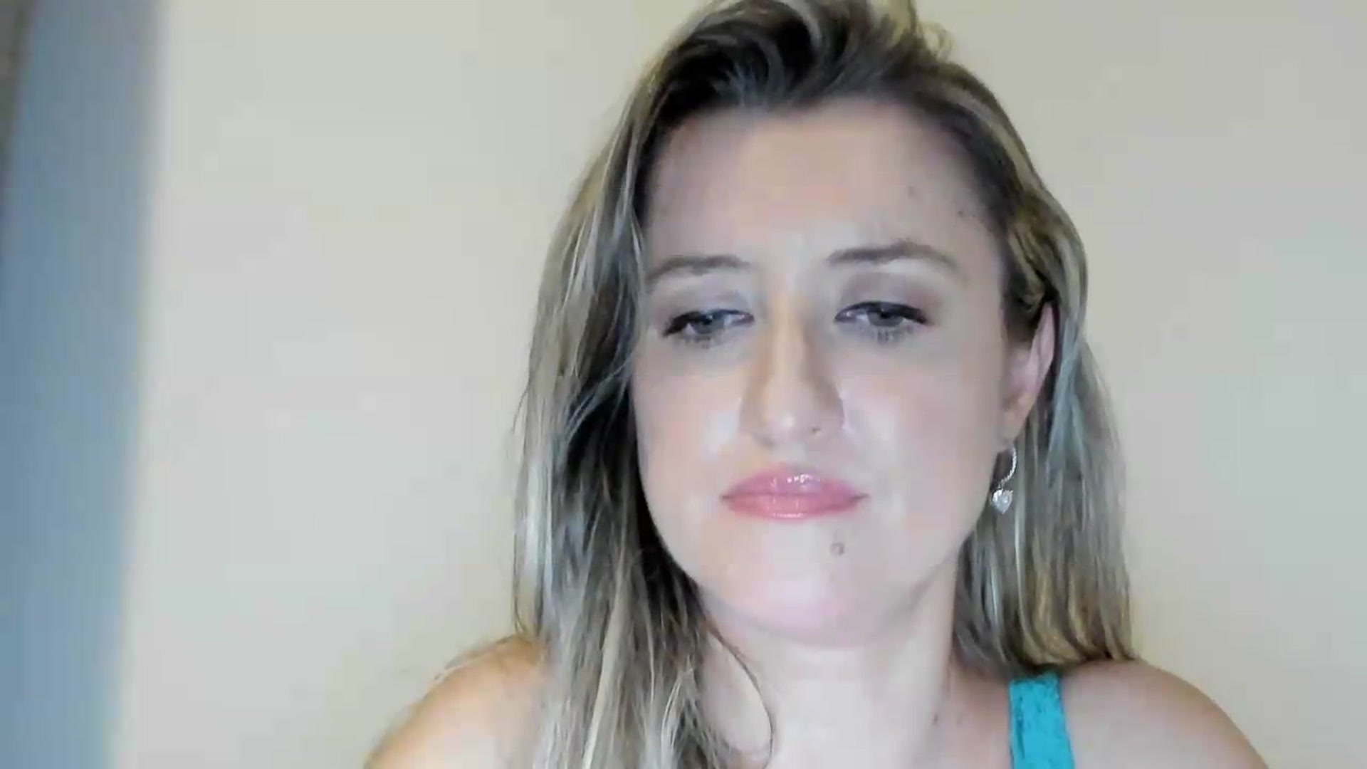 Gallery image thumbnail from BestDream's myfreecams stream on, 09/06/2026, 23:47 image 4 of 20