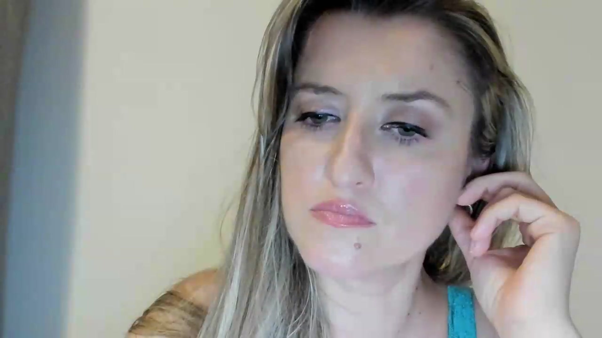 Gallery image thumbnail from BestDream's myfreecams stream on, 09/07/2026, 24:34 image 4 of 20
