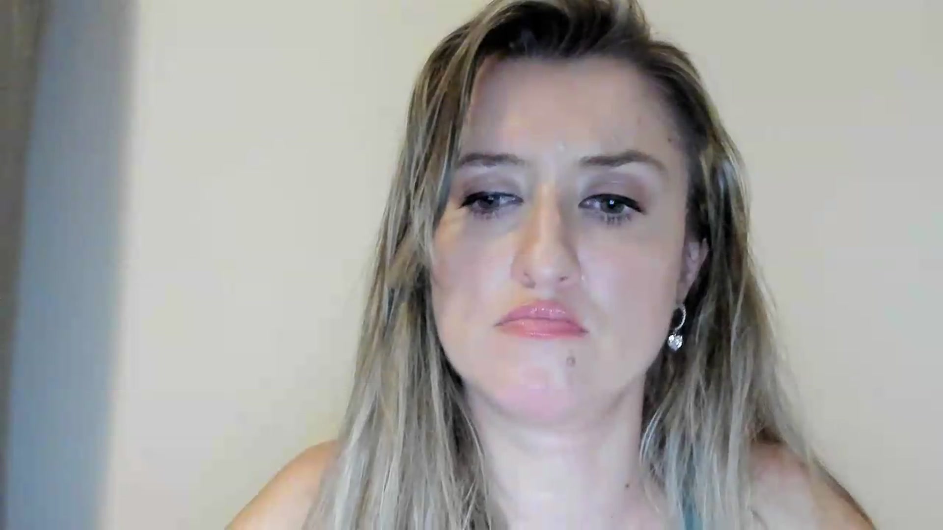 Gallery image thumbnail from BestDream's myfreecams stream on, 09/07/2026, 24:34 image 12 of 20