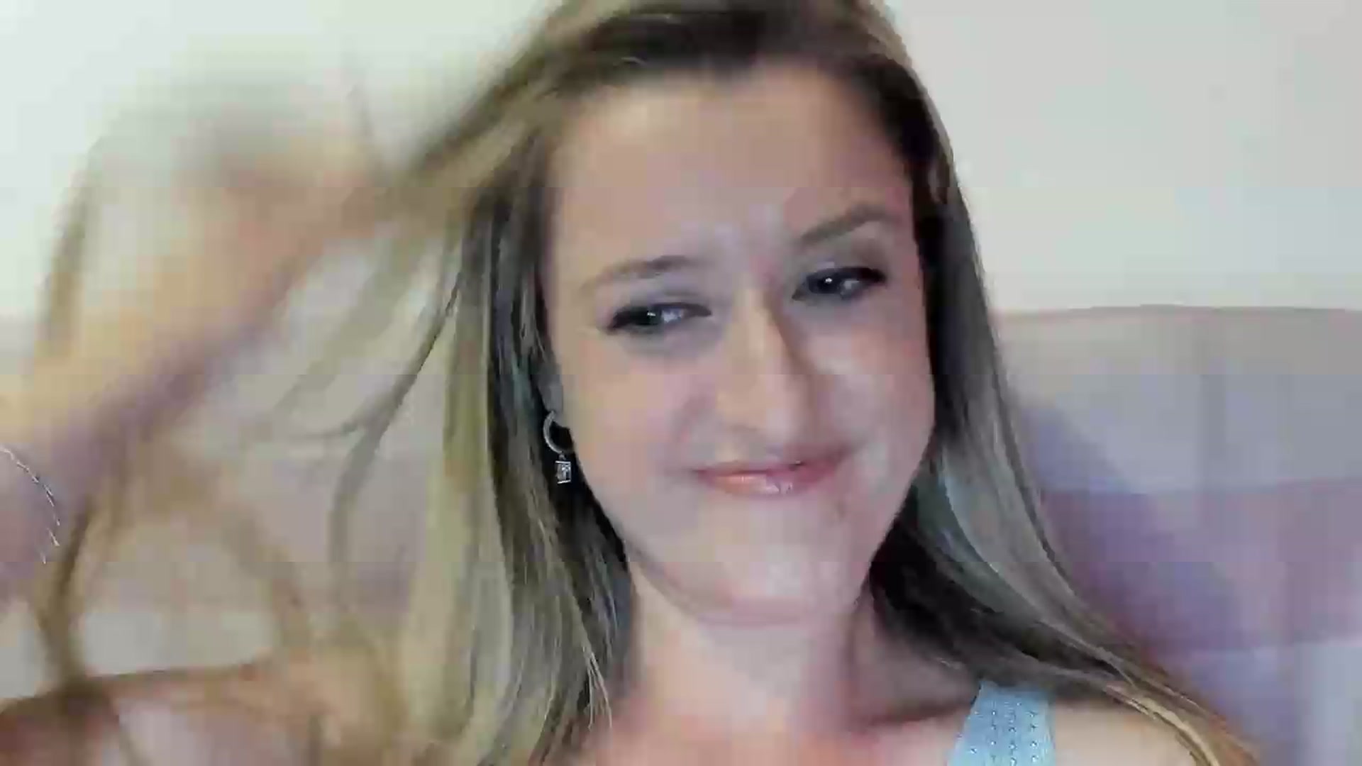 Gallery image thumbnail from BestDream's myfreecams stream on, 09/10/2026, 23:40 image 1 of 20