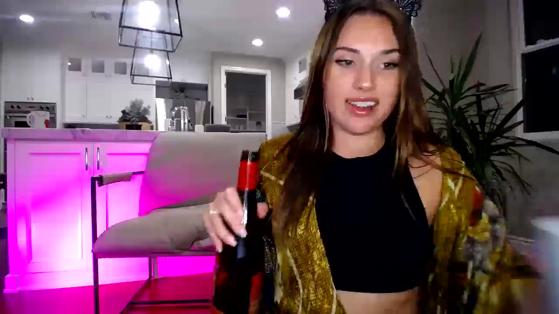 Gallery image thumbnail from BestFriends's myfreecams stream on, 04/04/2026, 12:58 image 5 of 20