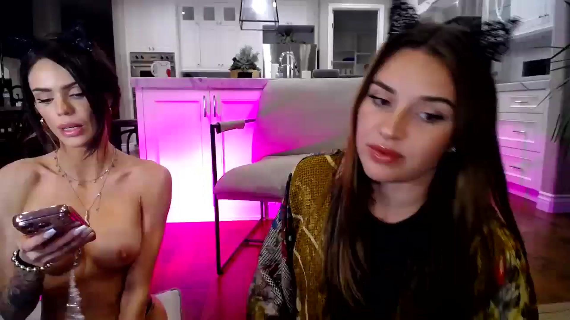 Gallery image thumbnail from BestFriends's myfreecams stream on, 04/04/2026, 12:58 image 1 of 20